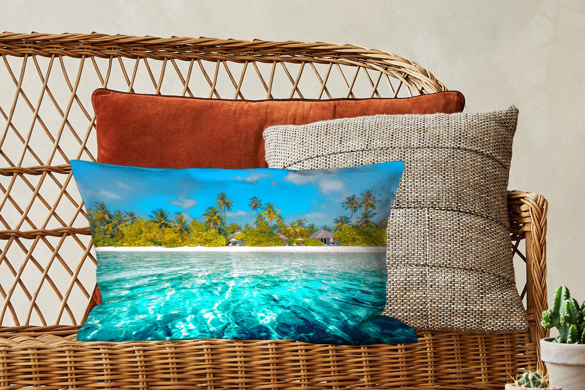 Schlafzimmer Strand Palmen mit MuchoWow Füllung, Wohzimmer Dekoration, - Zierkissen, Dekokissen - Dekokissen Meer,