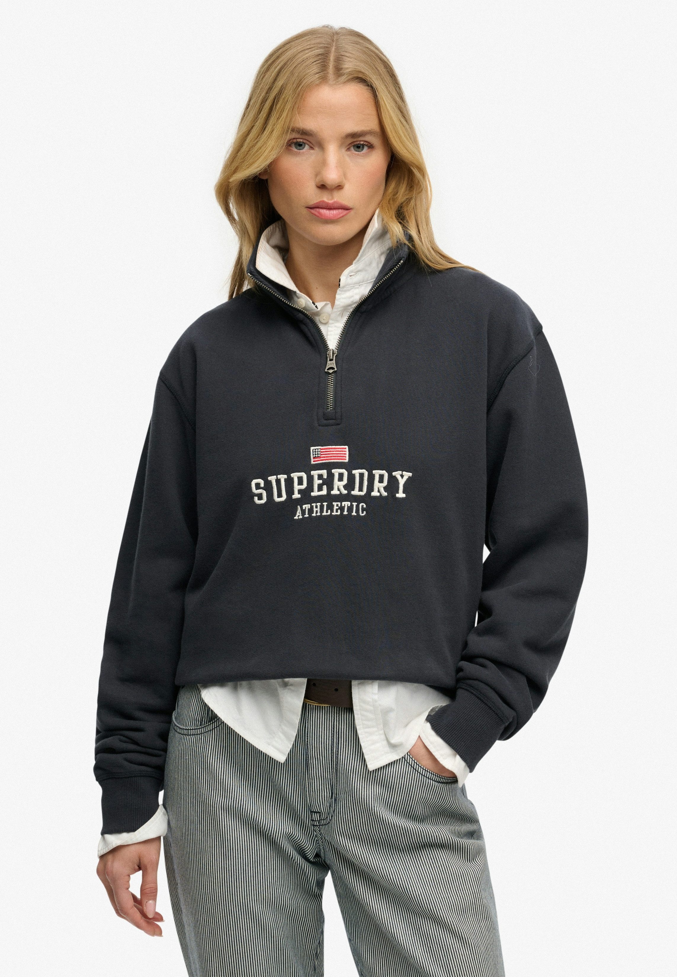 Superdry Sweatshirt ATH ESS GRAPHIC HALF ZIP