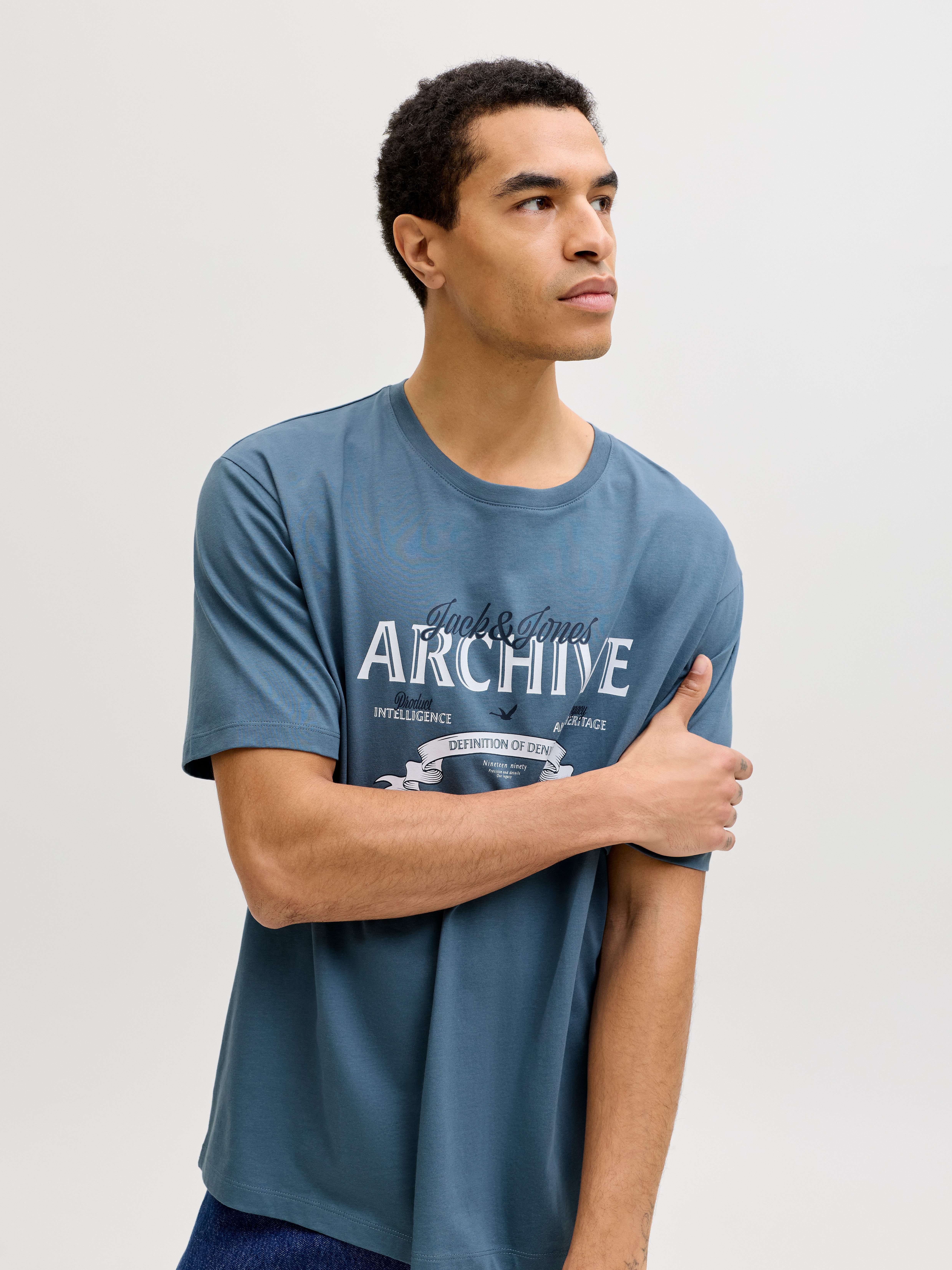 Jack & Jones Rundhalsshirt JJEDOVER DENIM TEE SS O-NECK SN mit Logobranding günstig online kaufen