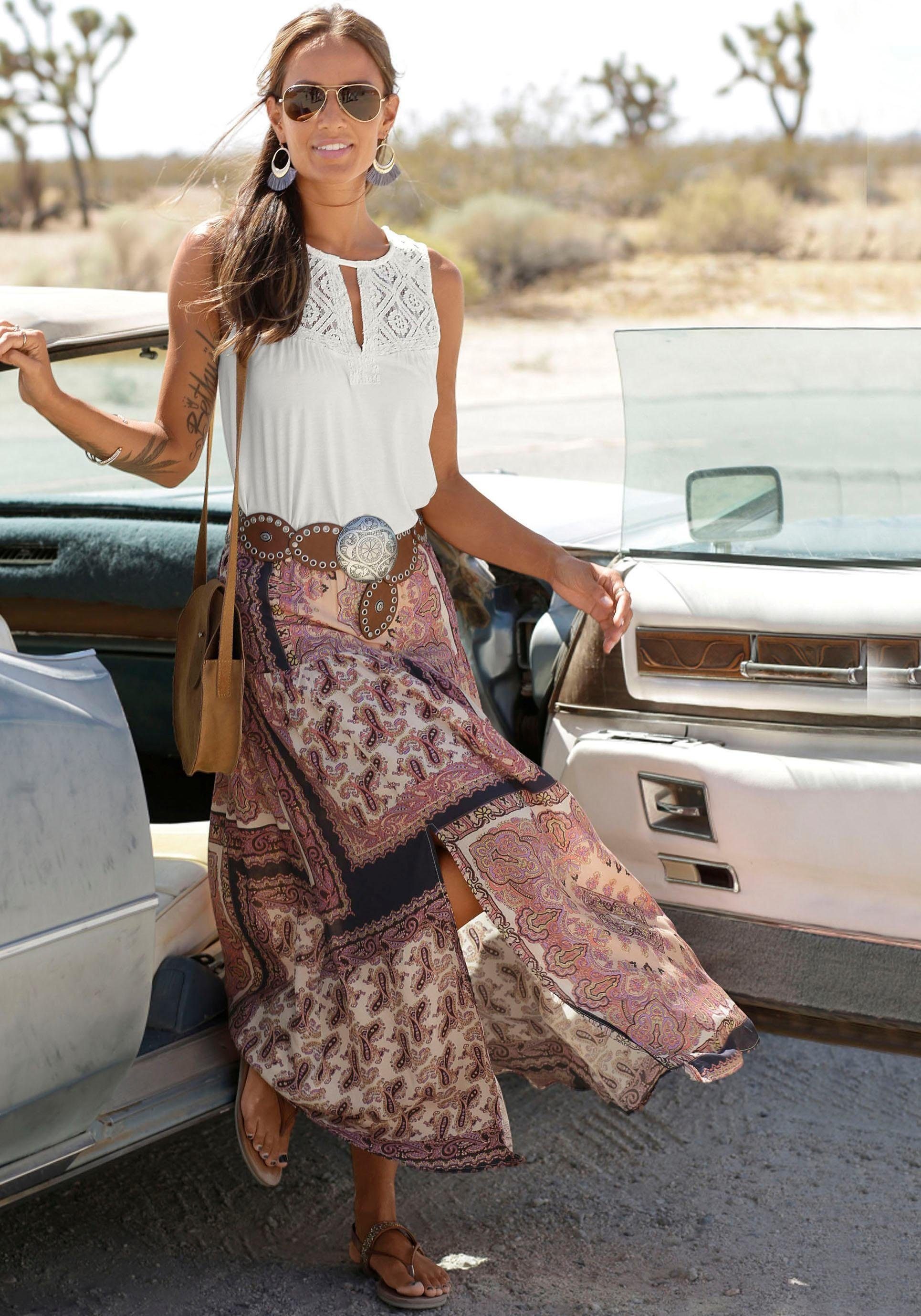 LASCANA Strandtop mit Spitzeneinsätzen, Damentop aus Baumwoll-Mix