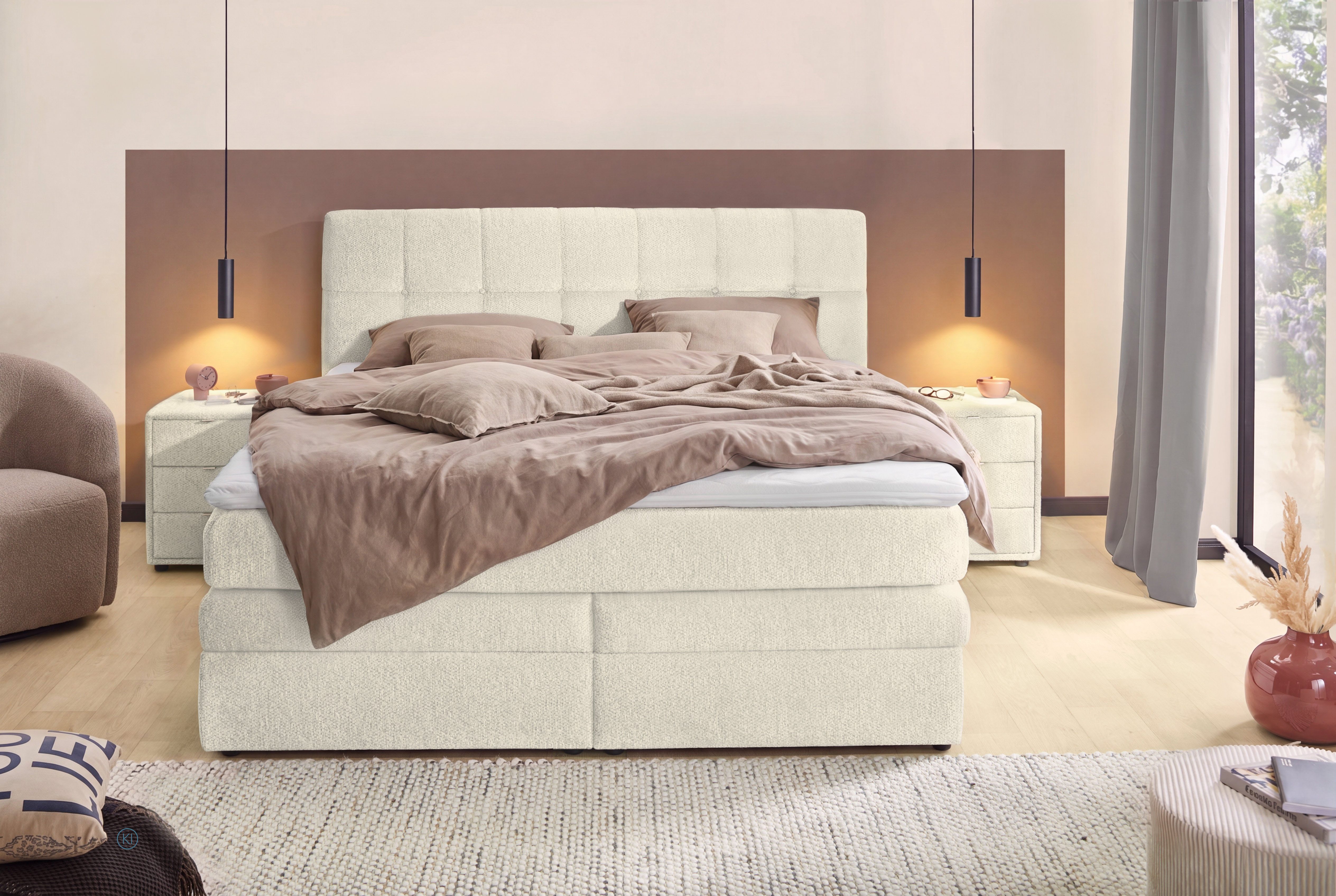 Jockenhöfer Gruppe Boxspringbett AMY in Chenille, erhältlich in den Breiten 180cm & 200cm, mit Bettkasten und Topper