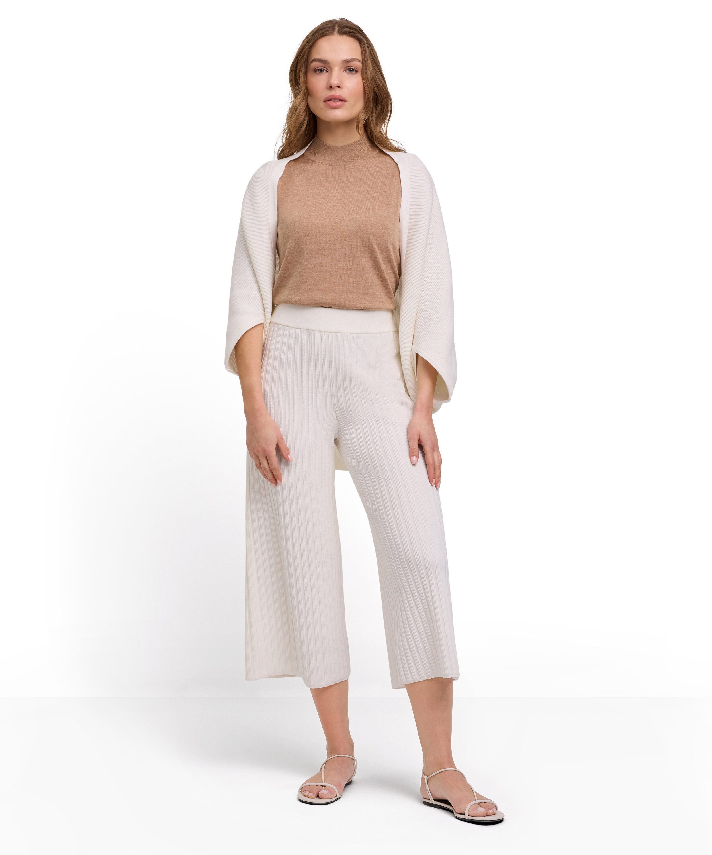 FALKE Schal Pure Cotton Cape mit Bio-Baumwolle, (1-St. 1), mit Bio-Baumwolle
