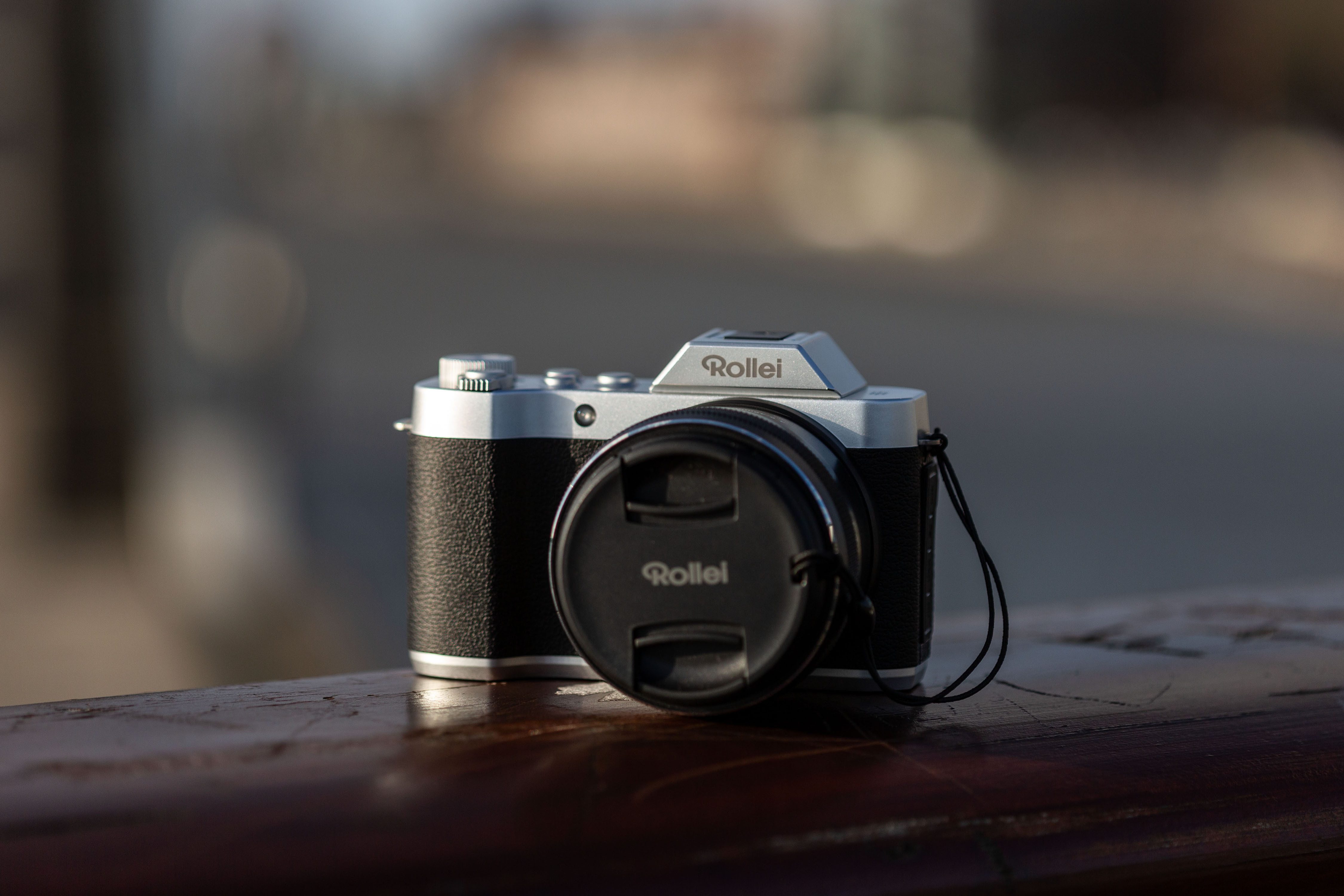 Rollei Powerflex10x Retro Systemkamera (64 MP, 10x opt. Zoom)