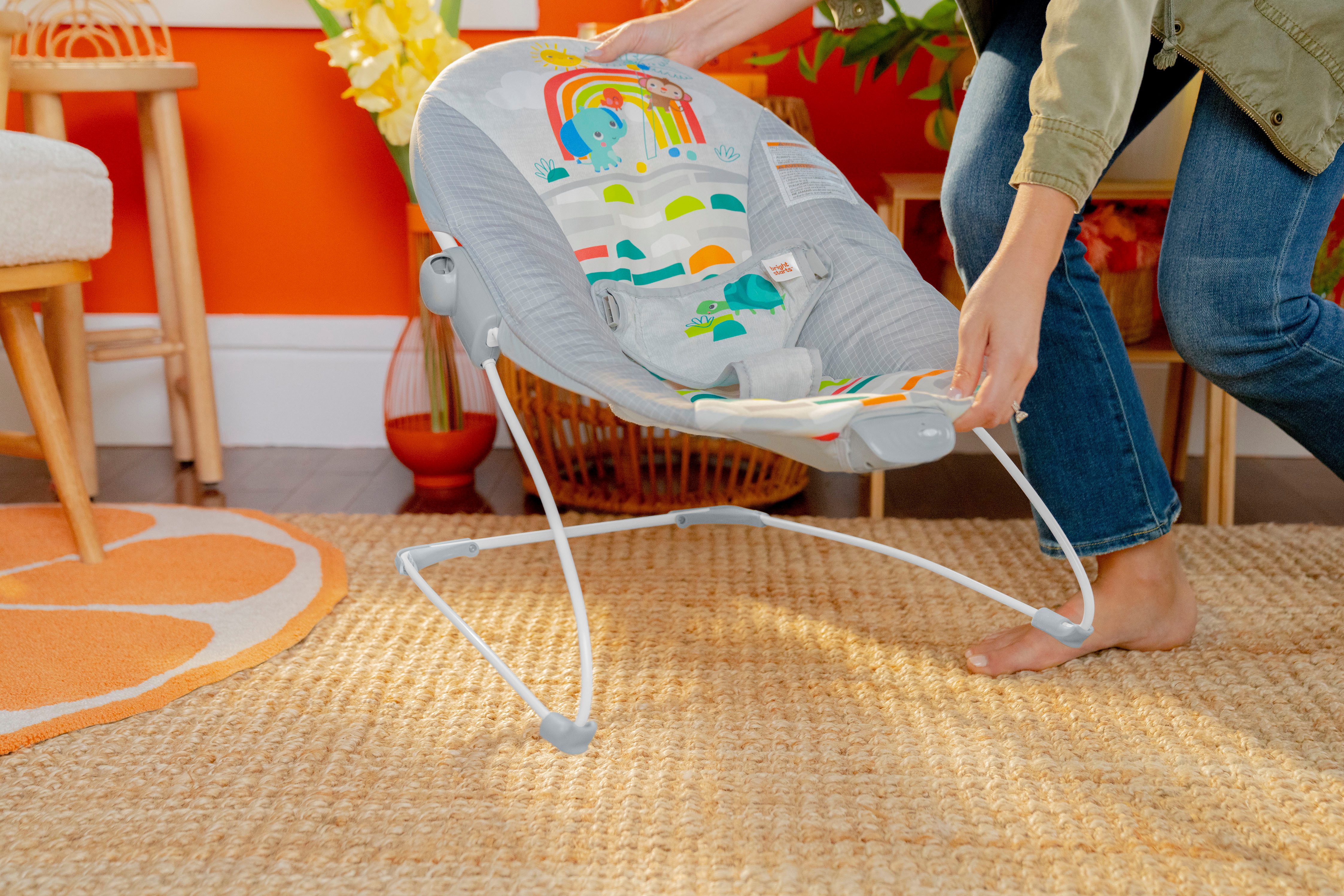 Bright Starts Baby Bouncer Playful Paradise™ Vibrating Bouncer with Sound Effect