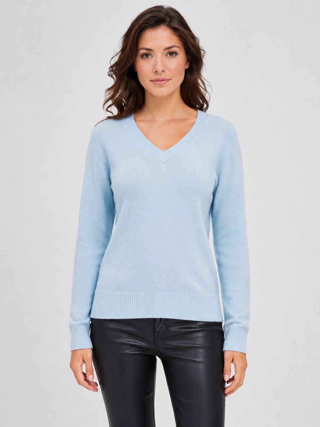 Passioni Strickpullover Basic V-Ausschnitt Pullover in Glattstrick in Hellblau