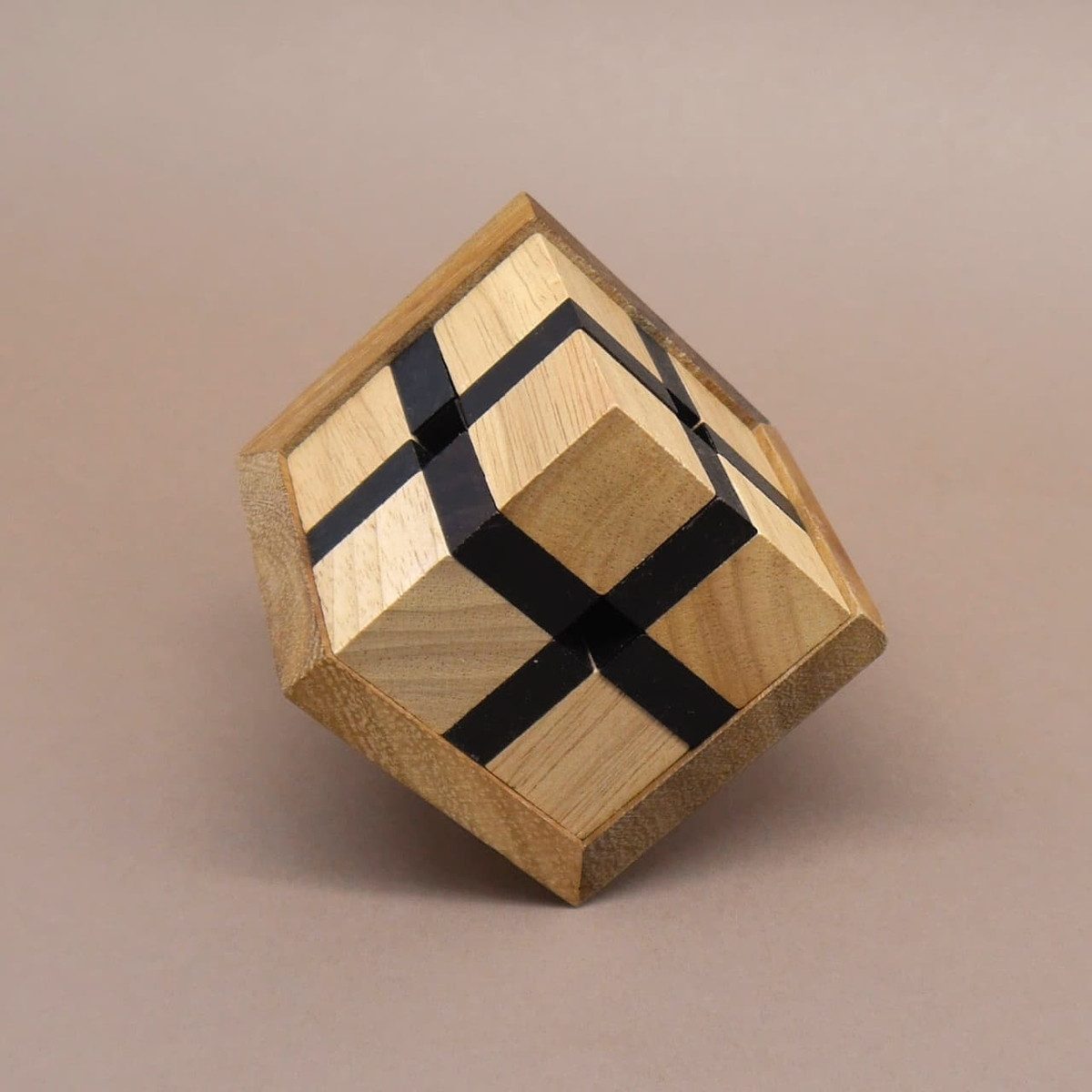 ROMBOL Denkspiele Spiel Octagon, anspruchsvolles 3D Puzzle mit 8 Würfeln, Denkspiel, Holzpuzzle