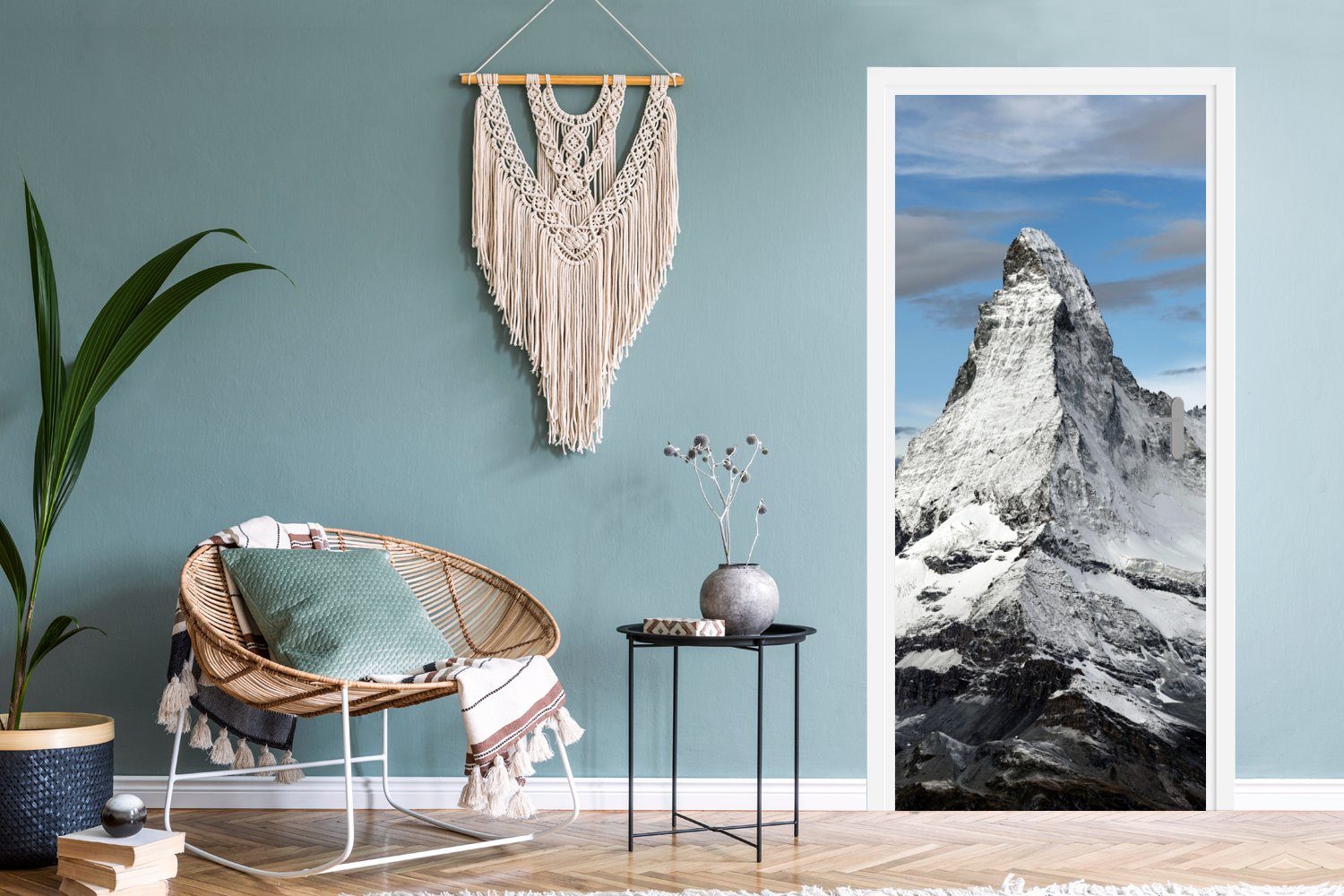 für Matterhorn bedruckt, in der Türtapete St), Türaufkleber, dem Fototapete über Matt, MuchoWow Tür, Wolken cm (1 75x205 Schweiz,