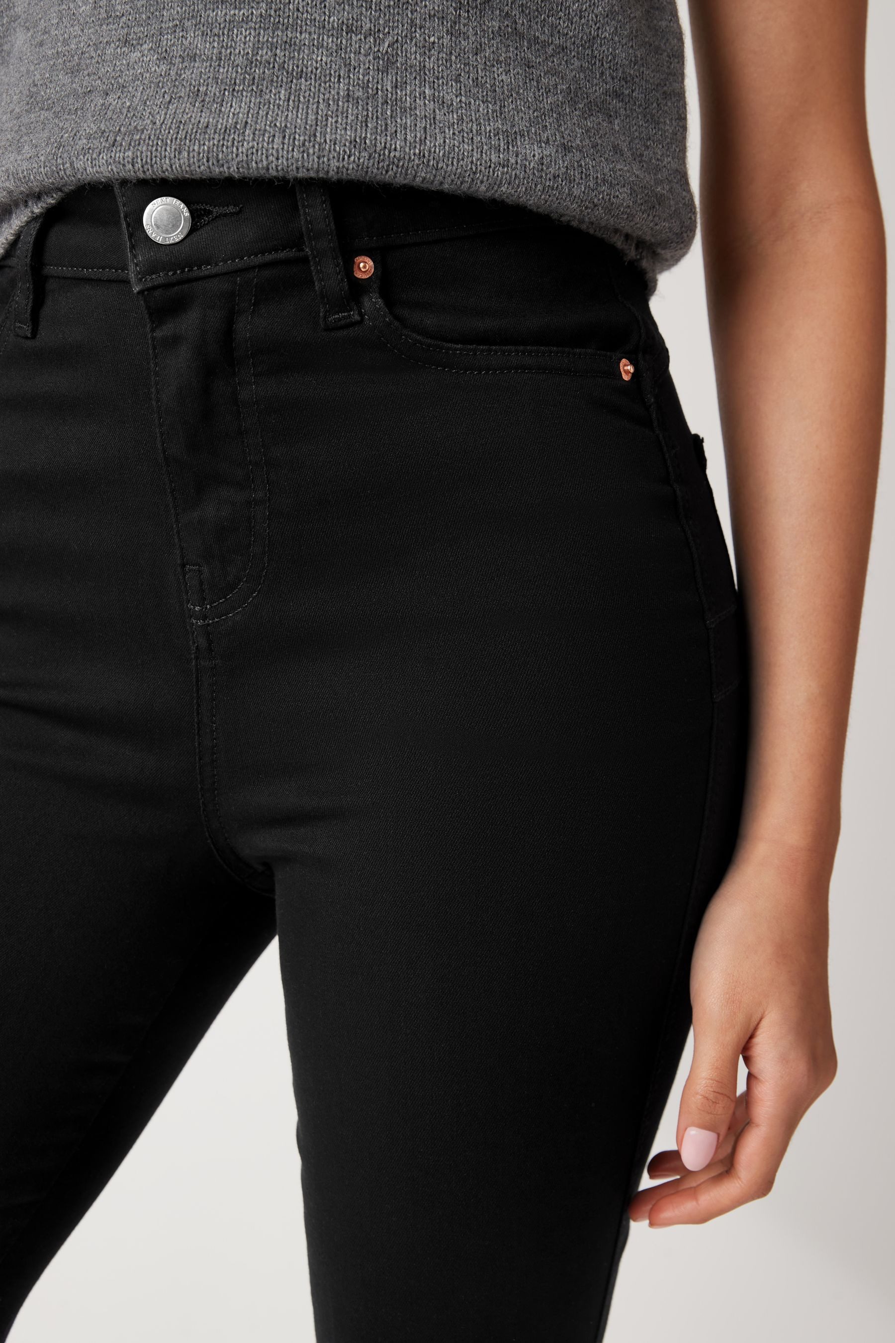 Next Push-up-Jeans Push-up Bootcut Fit Jeans, Kurzgröße (1-tlg)