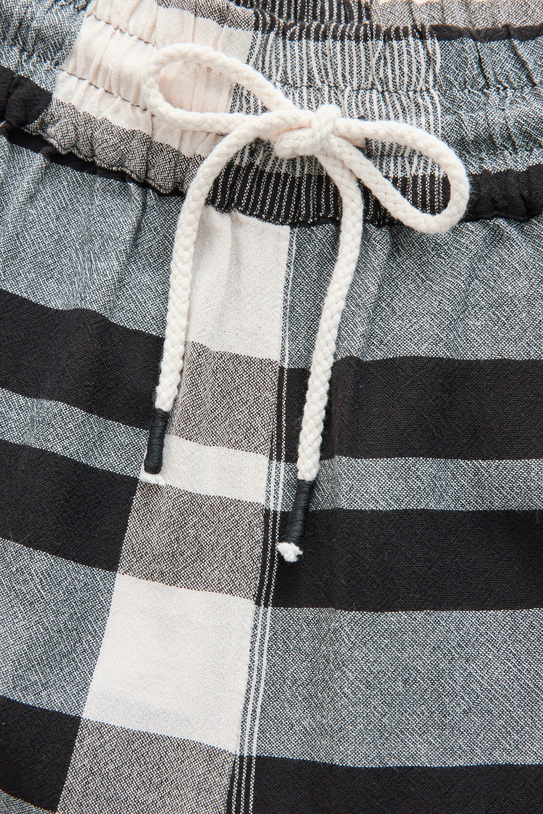 Next Cordschlupfhose Barrel Hose mit strukturiertem Karomuster (1-tlg) günstig online kaufen