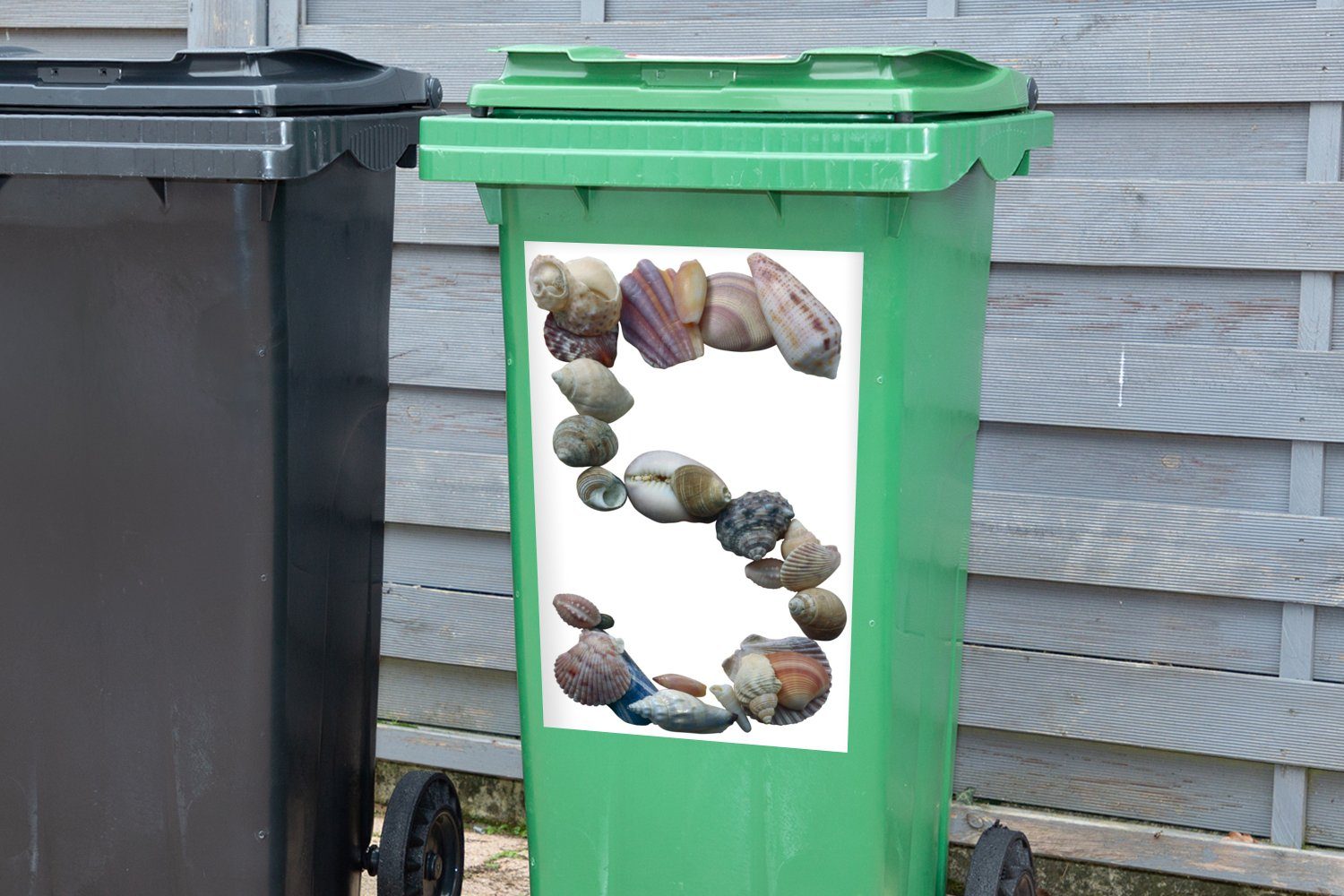 Abfalbehälter Container, Wandsticker (1 fünf Sticker, als Muscheln Nummer MuchoWow Mülleimer-aufkleber, St), Mülltonne,