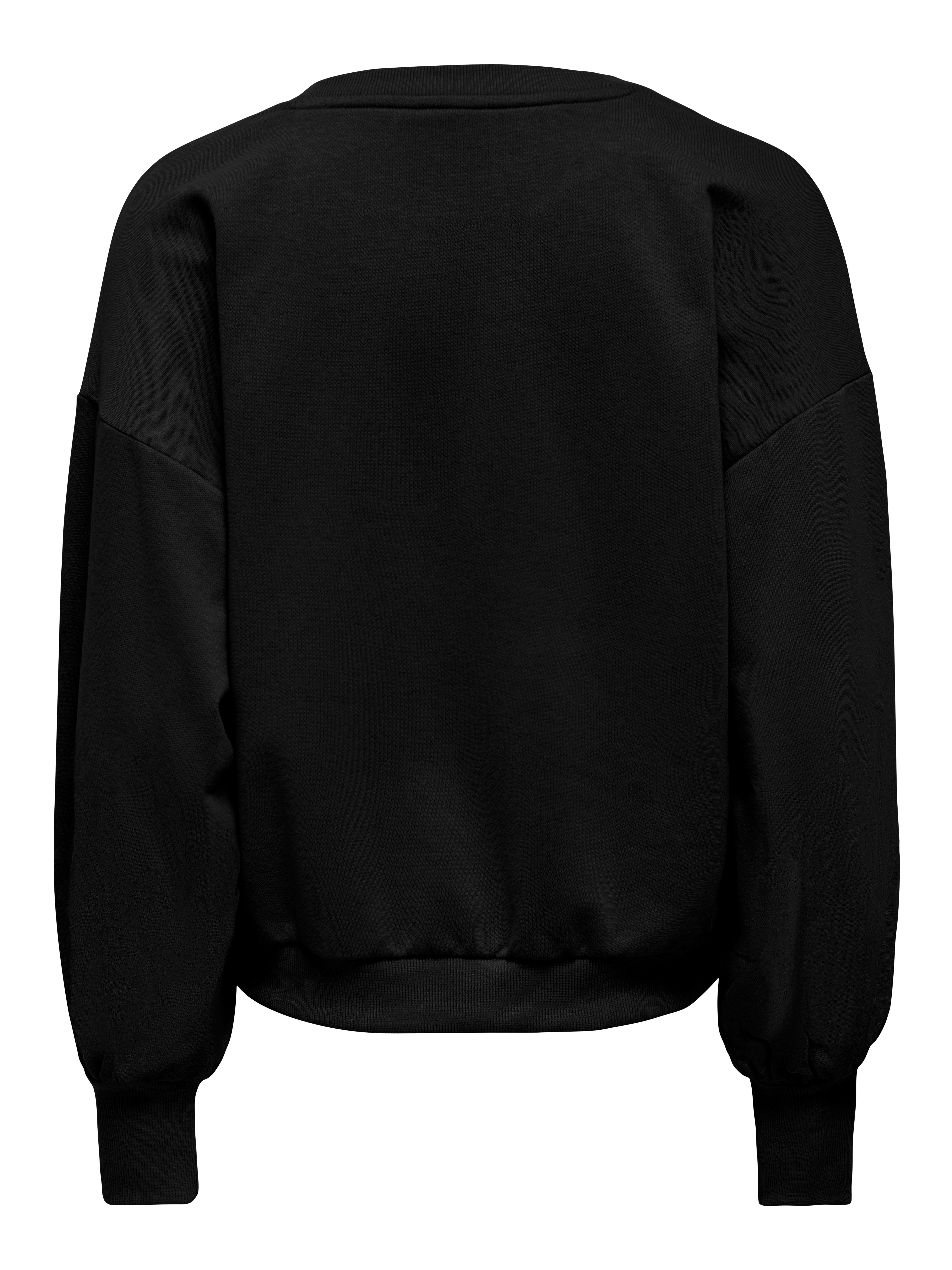 Black Detail:Chest deco