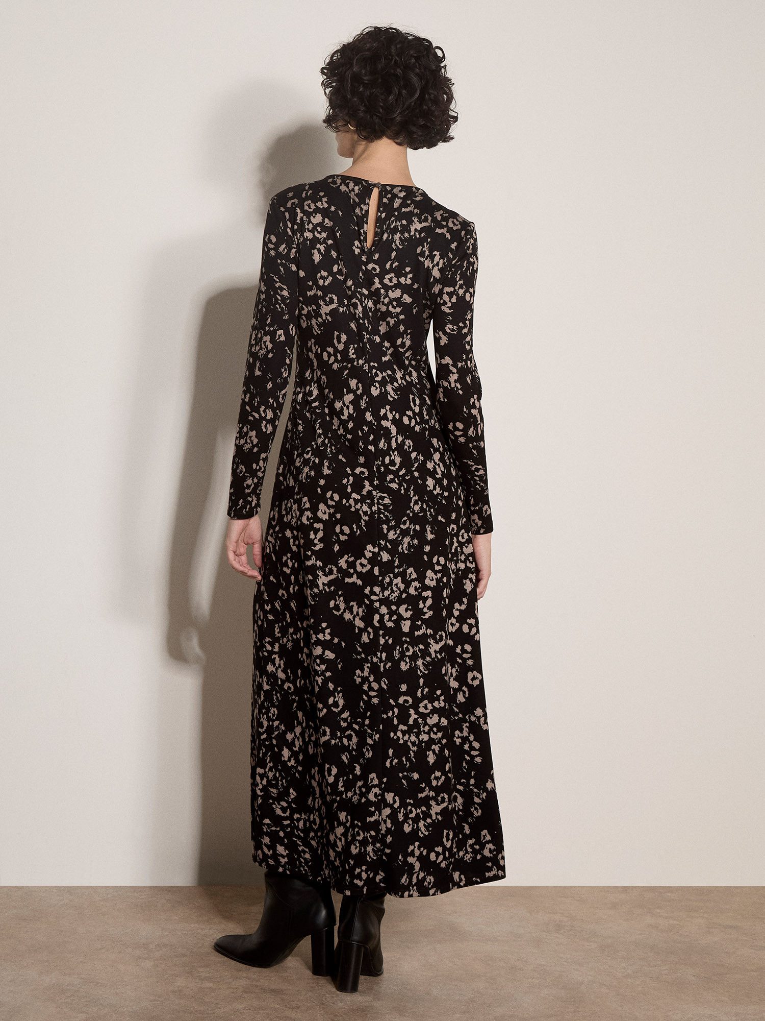 Apricot Strickkleid Langes Jerseykleid mit Leopardenmuster