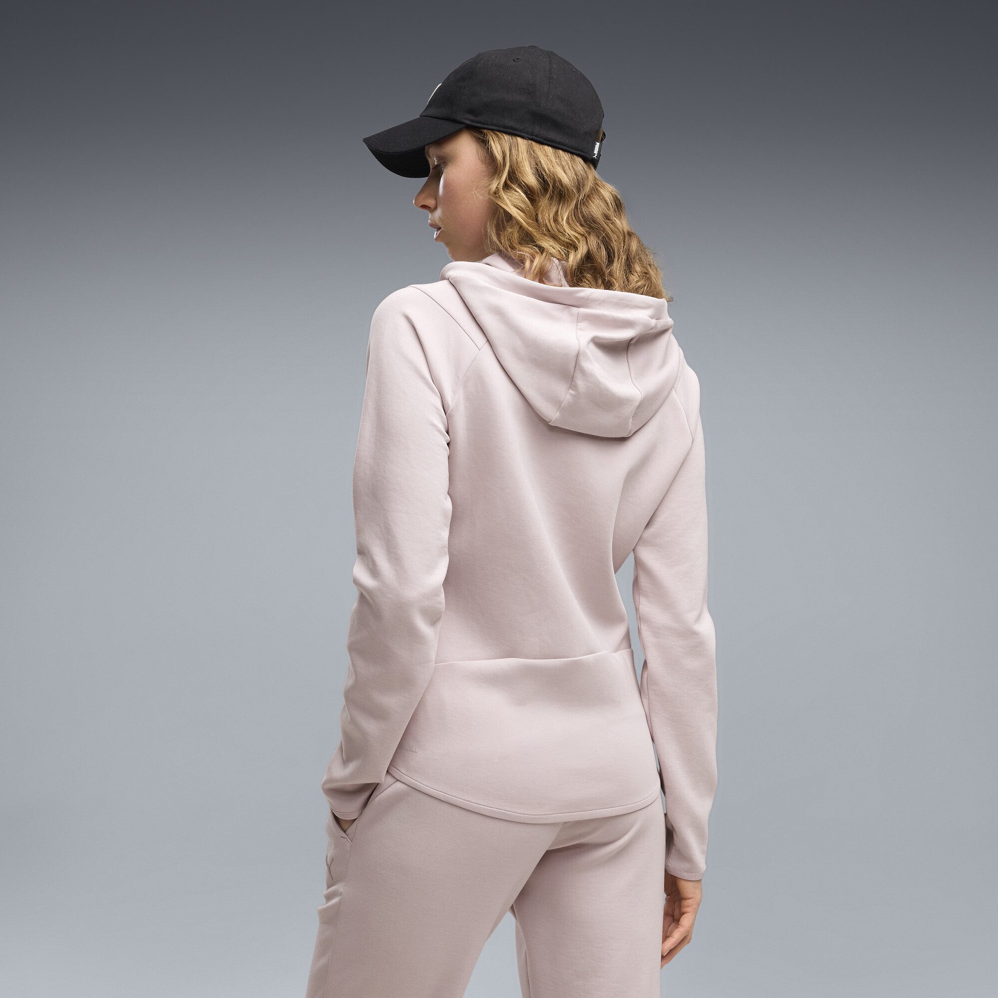 PUMA Trainingsjacke PUMATECH SENSE Full-Zip Jacke Damen