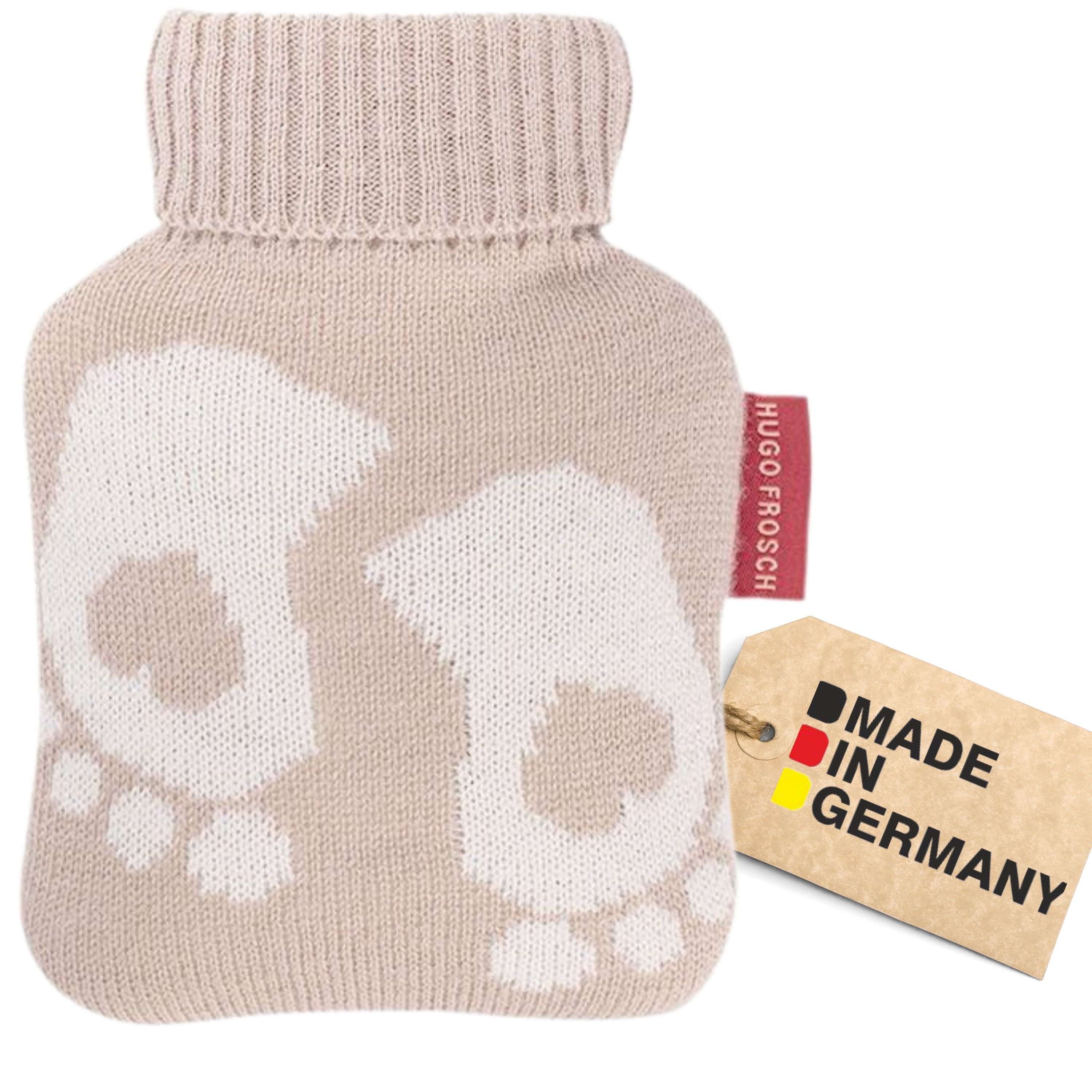 Hugo Frosch Wärmflasche Klassik Mini 0,2 l Handwärmer Made in Germany mit Strickbezug, Füße Hellbraun - langlebige Bettflasche, waschbarer Überzug