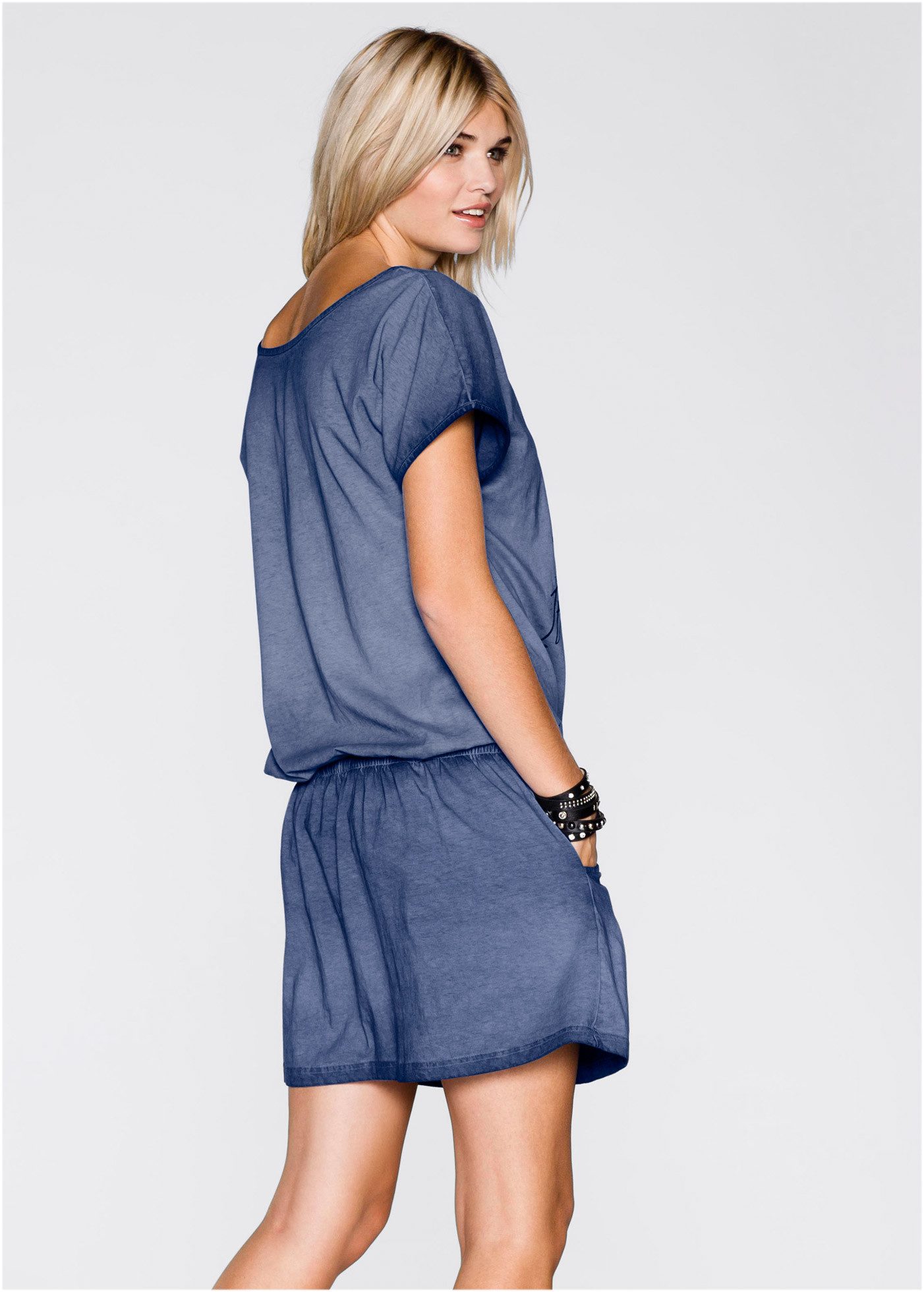 bonprix Jerseykleid für einen trendigen Look, aus Baumwolle, bequeme Passform