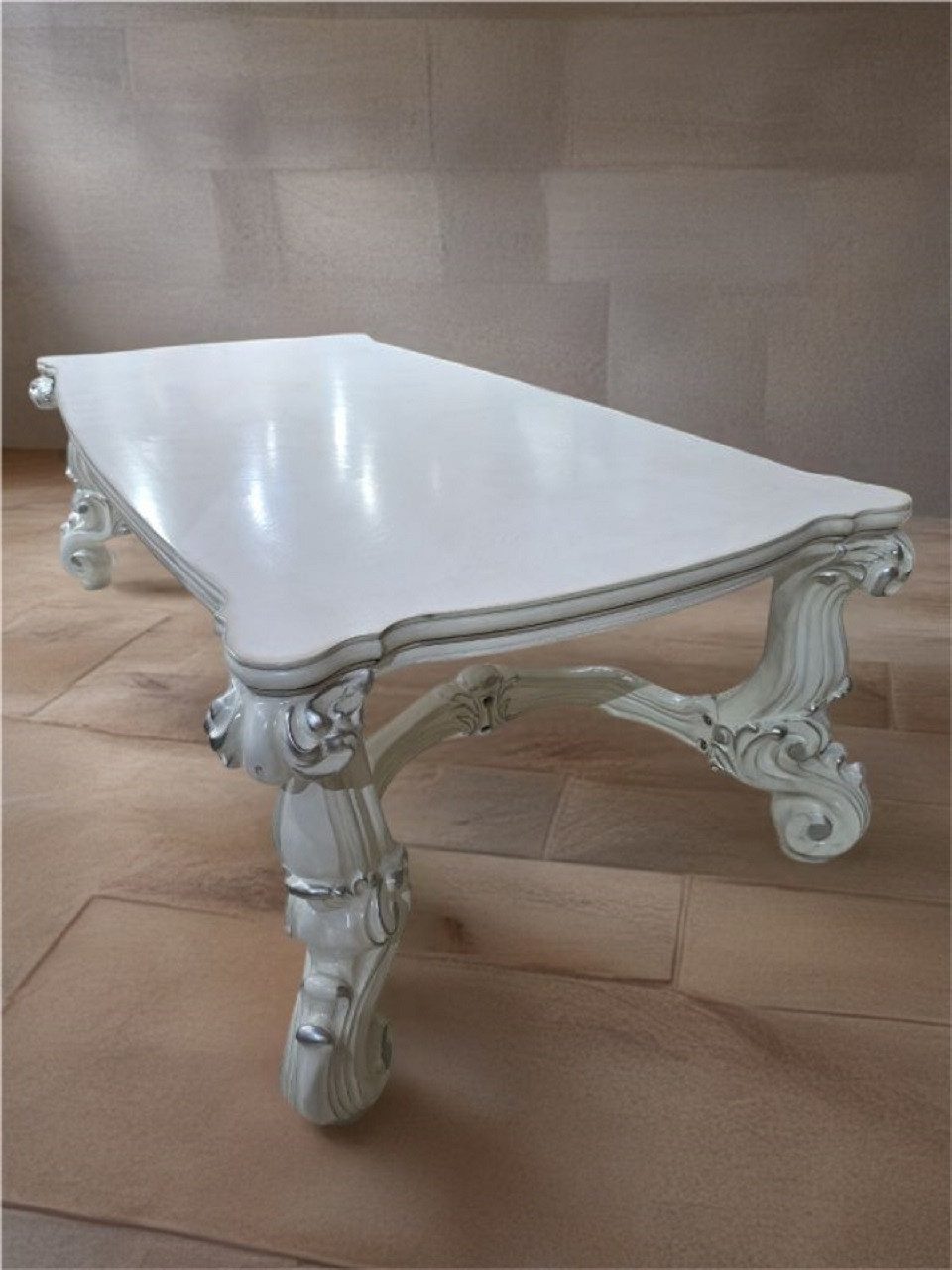 JVmoebel Esstisch Tisch Esszimmer Wohnzimmer Holz Barock Antik Möbelstück Sofort, Made in Europa