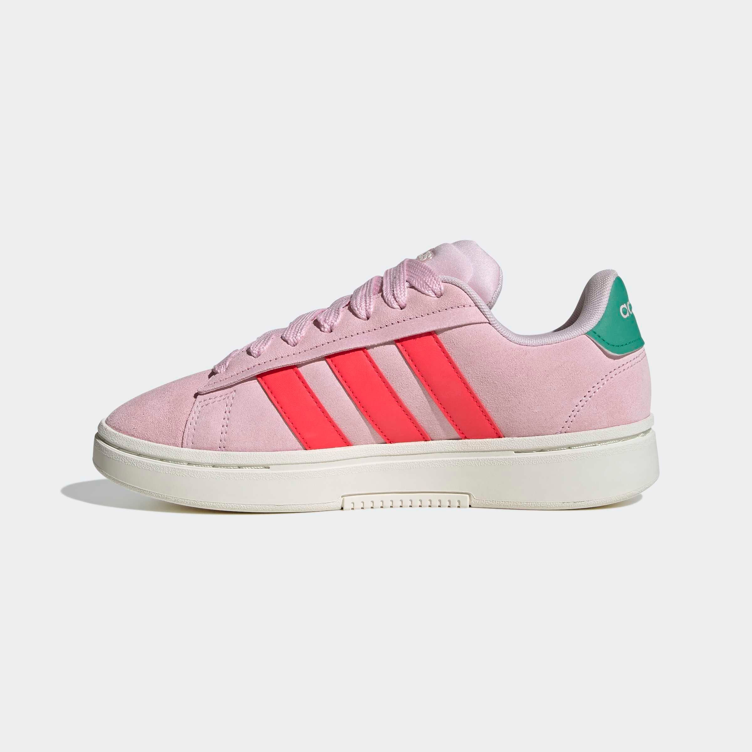 adidas Sportswear GRAND COURT ALPHA Sneaker inspiriert vom Design des adidas campus 00