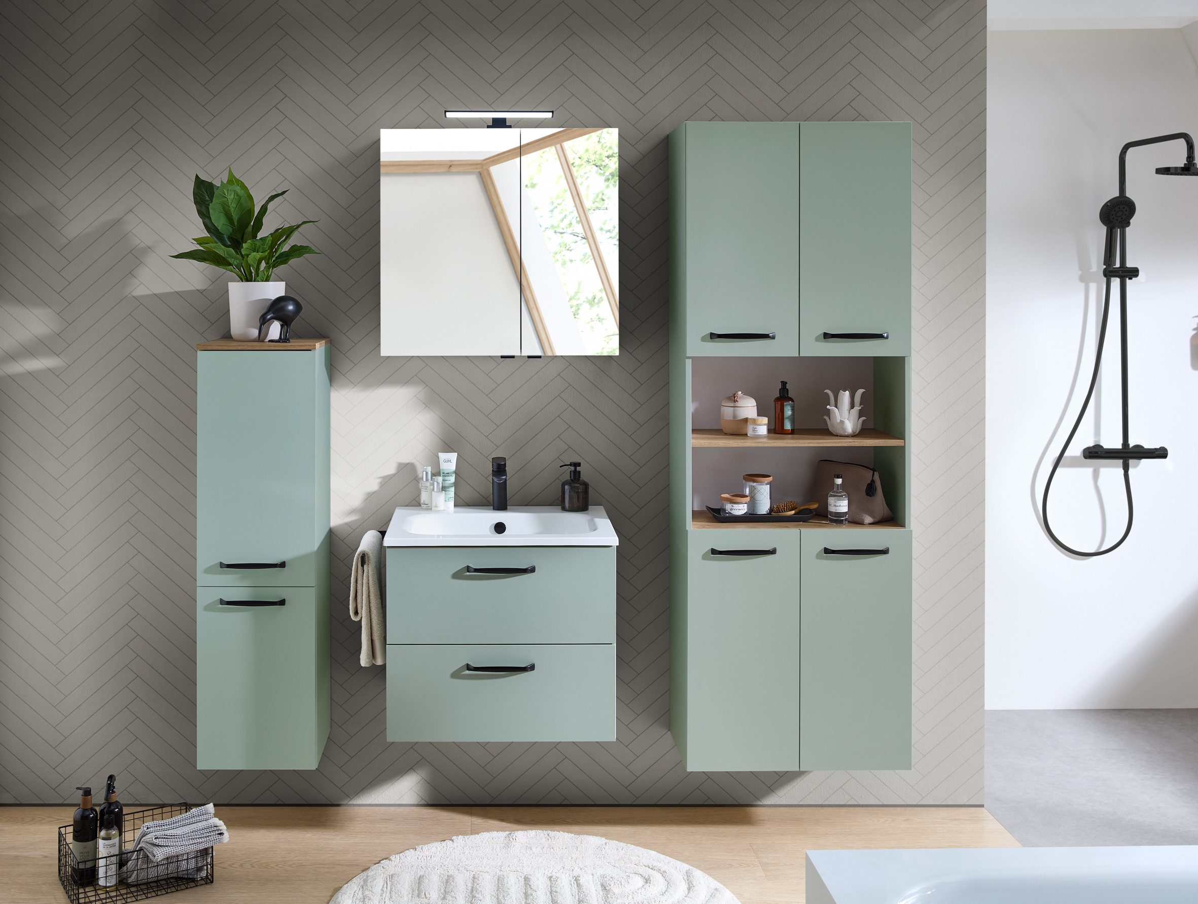 Saphir Badezimmerspiegelschrank Quickset 500, 2 Türen, 67cm breit, LED-Aufsatzleuchte inkl. Schalter und Steckdose