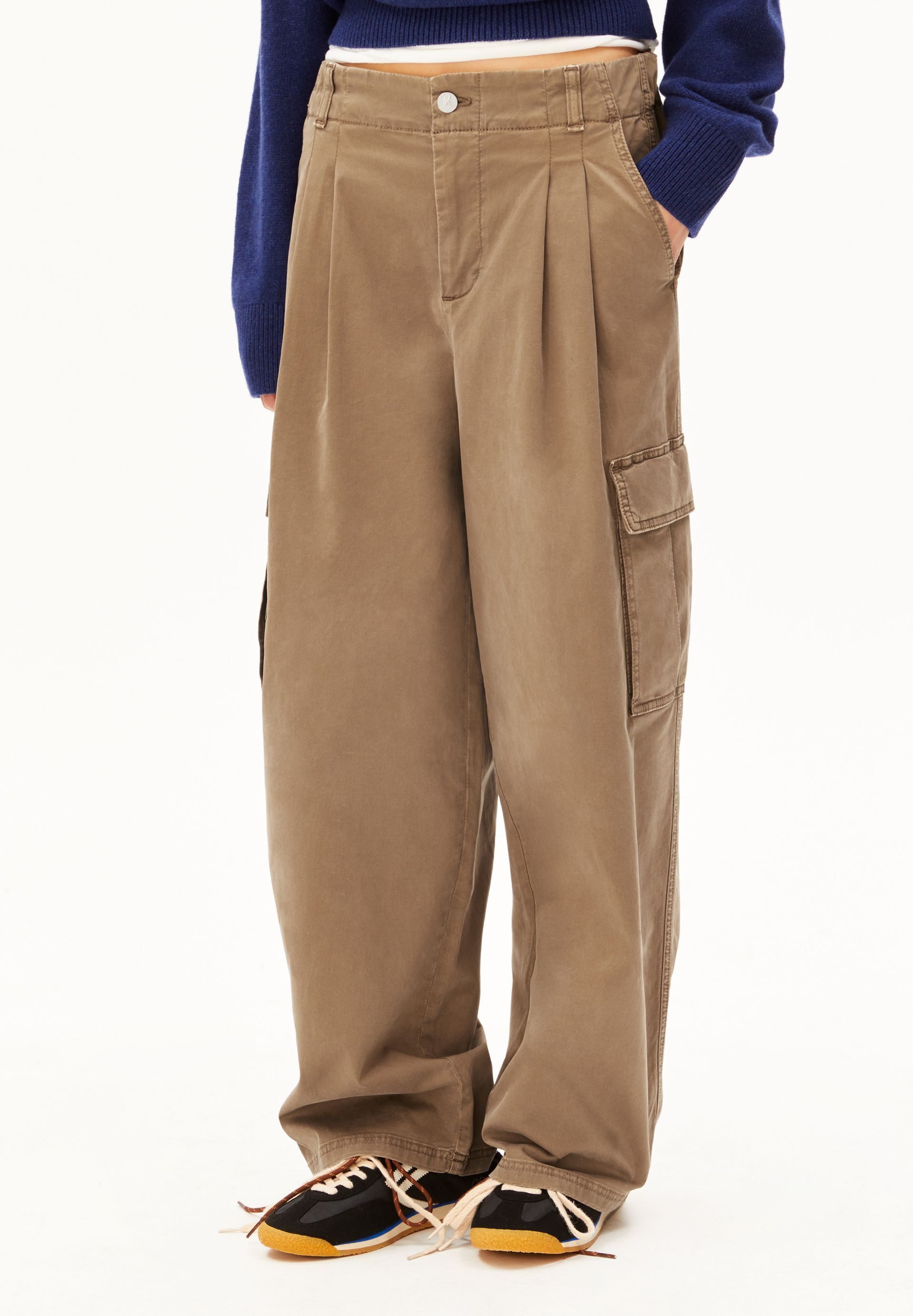 Armedangels Stoffhose BRUSHED CARGO GMT DYE Hose aus Bio-Baumwoll Mix (Mid waist, Baggy Fit)