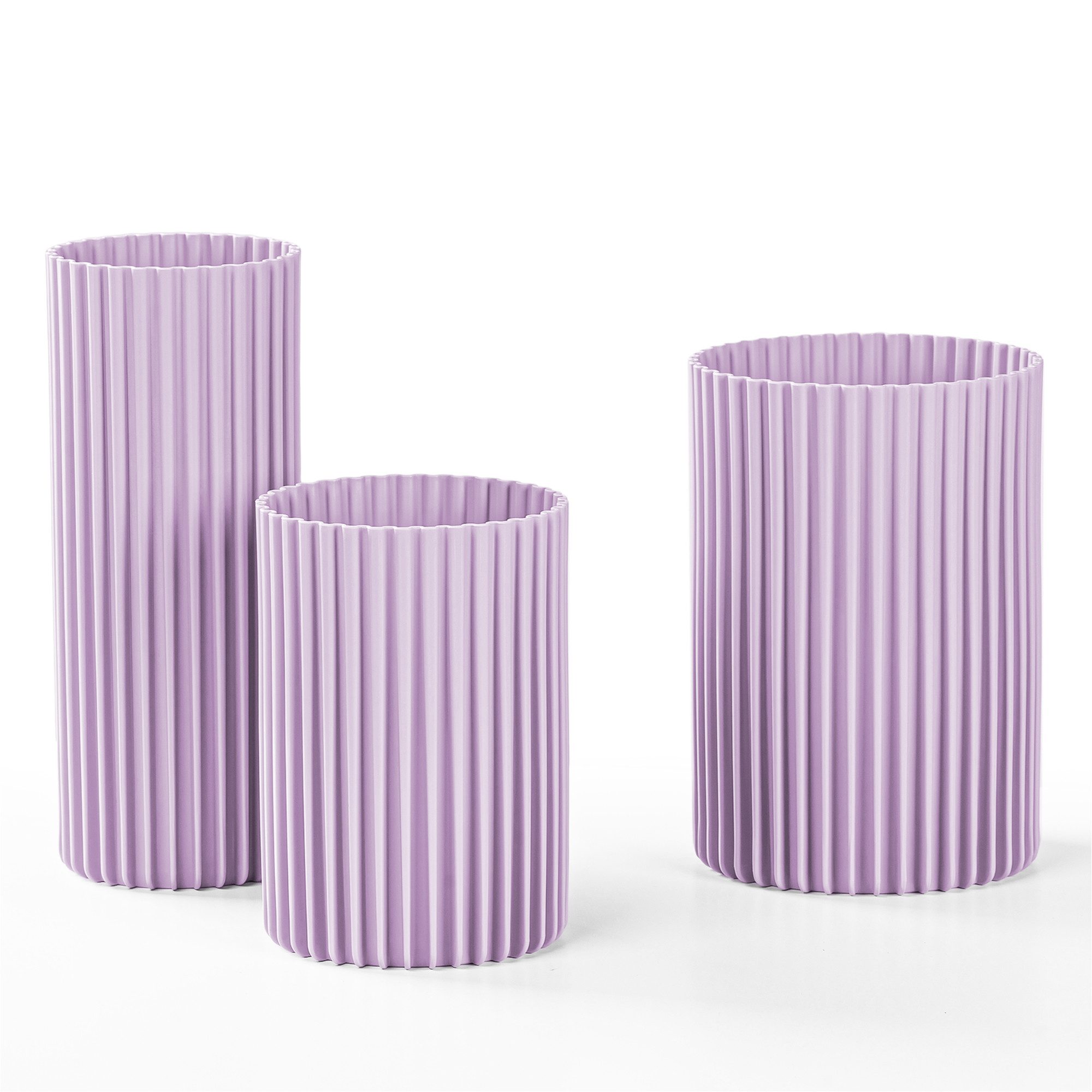 KONZEPT Dekovase 3er Set aus Kunststoff (12,3x17,8/10,3x14,8/8,8x21,7 cm), Stapelbar. Geriffelte Struktur, Leicht, UV-beständig