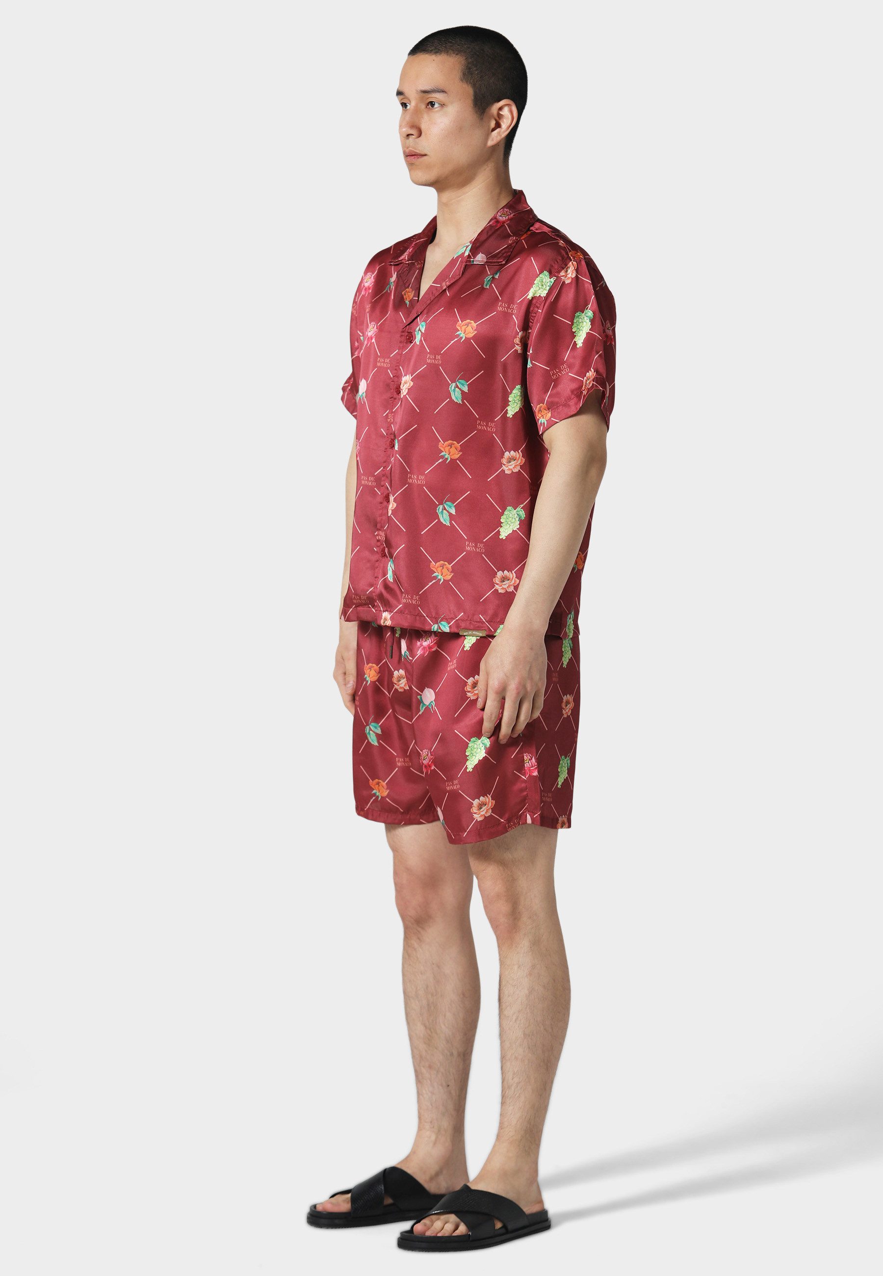 Pas De Monaco Shorts Pas De Monaco FRUIT MONOGRAM SHORTS (1-tlg)