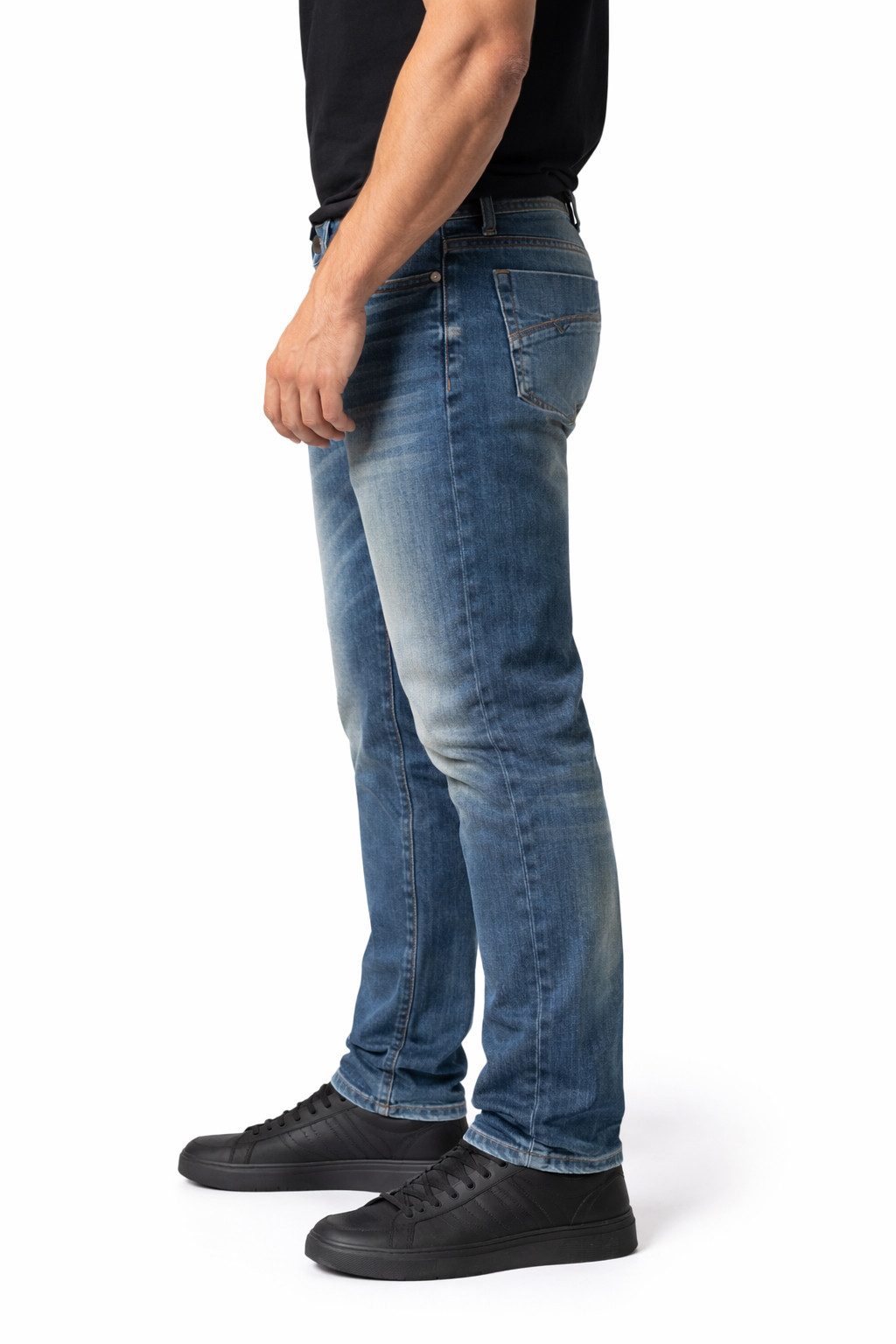 Diesel Tapered-fit-Jeans Diesel Herren Jeans Iakop 0830E