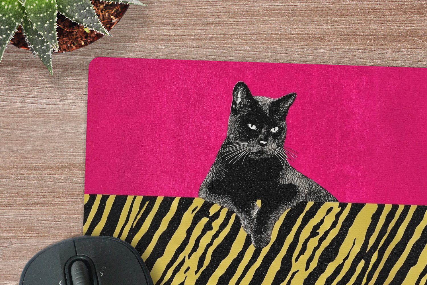MuchoWow Mauspad Katze - Boss - Rosa - Tigerdruck (1-St), Gaming, Mousepad Klein, Büro Zubehör, Mausunterlage, 23x19 cm