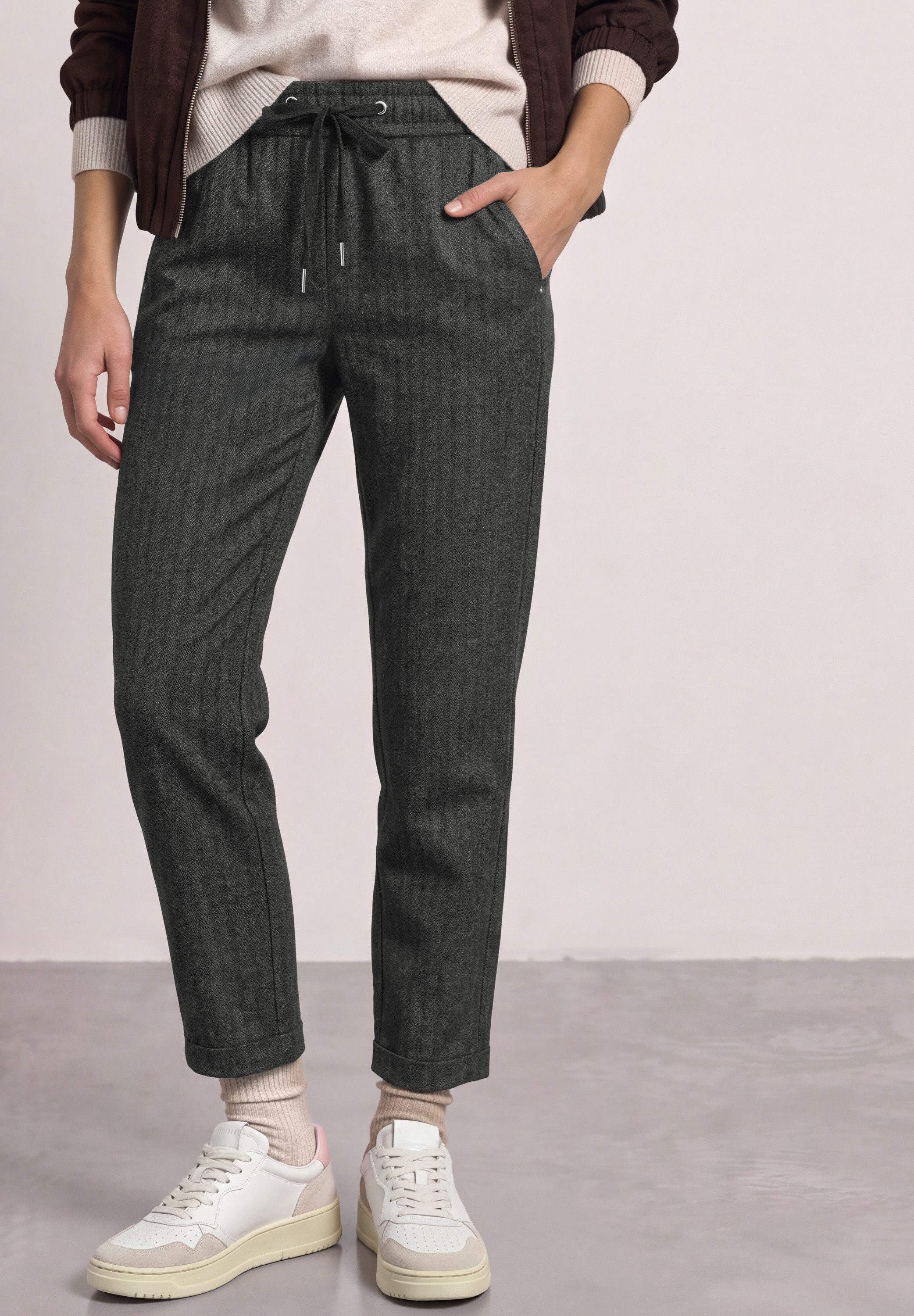 STREET ONE Stoffhose softer Materialmix