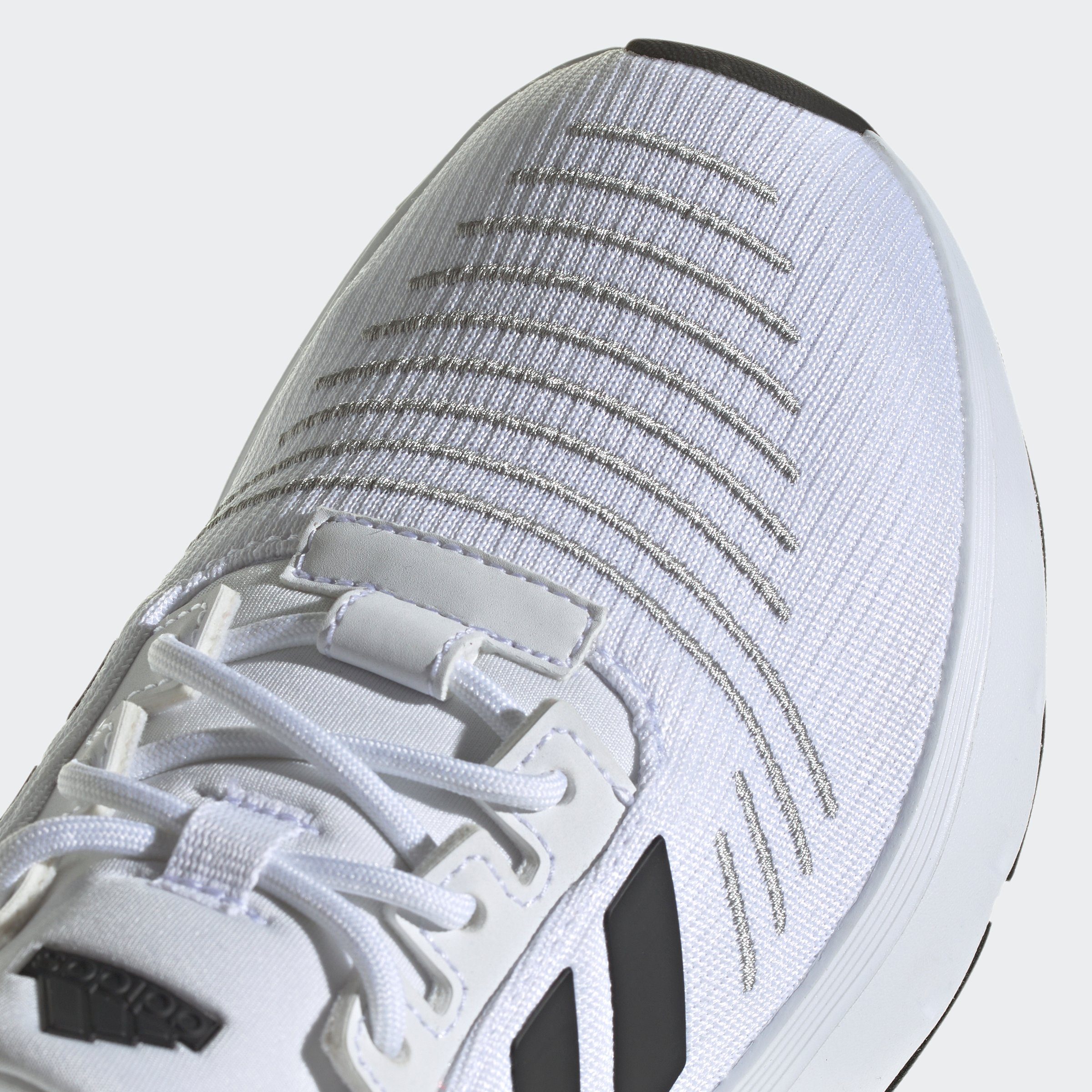 Two adidas RUN Sneaker KIDS Grey SWIFT Black Core White / Cloud / Sportswear