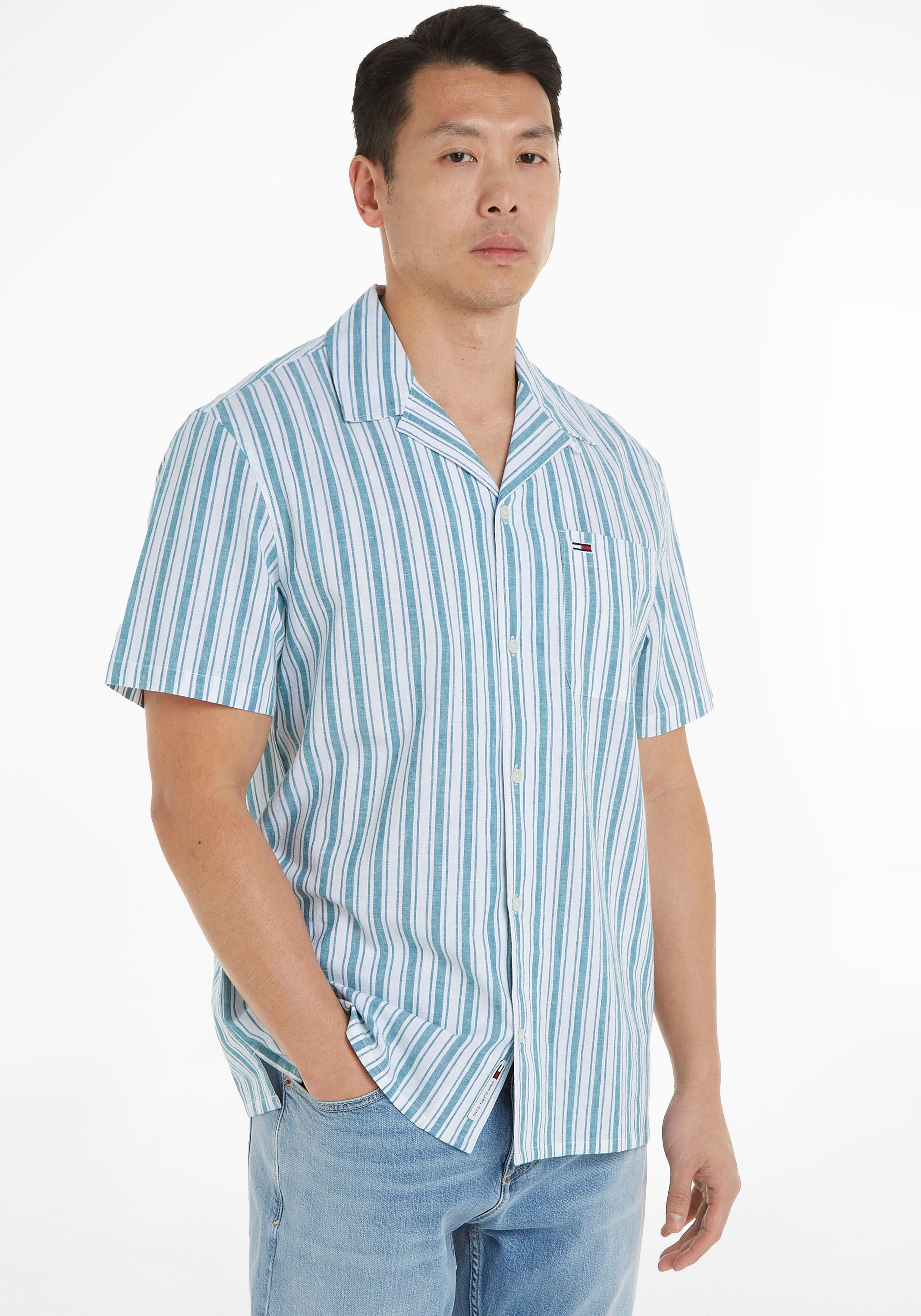 Tommy Jeans Plus Kurzarmhemd TJM STRIPE LINEN SS SHIRT EXT Große Größen, Modische Längsstreifen