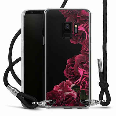 DeinDesign Handyhülle Rose Vintage pink Vintage Rosen auf Schwarz, Samsung Galaxy S9 Handykette Hülle mit Band Case zum Umhängen
