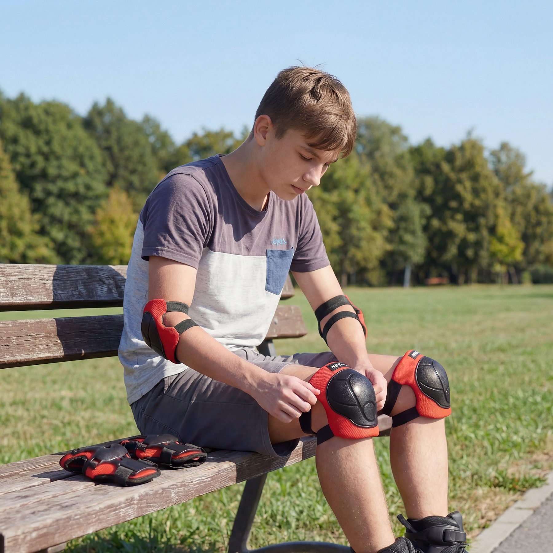 NILS EXTREME Protektoren-Set Schoner Set Inlineskates Skateboard Protektoren Schützer rot (6-tlg), Bequemer Sitz dank Klettverschluss und Gummiband – Bild 3 von 4
