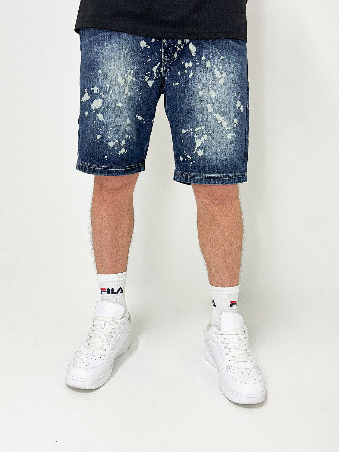 DADA Supreme Jeansshorts Denim Bermuda mit Splatter Muster und Logo-Details Baggy_Shorts
