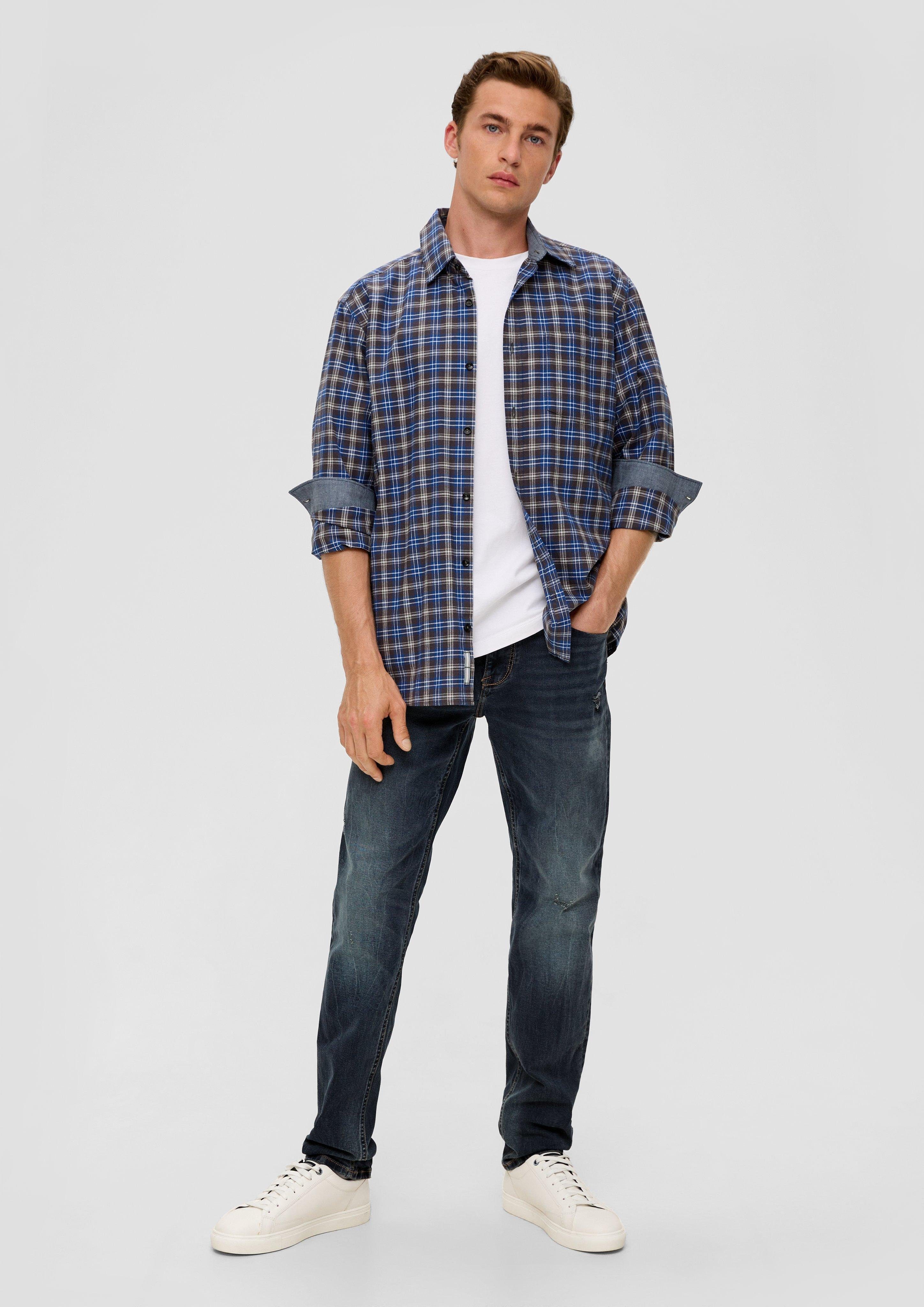 s.Oliver Stoffhose Jeans Rise Mid Fit / Label-Patch, Slim dunkelblau / Nelio Slim / Destroyes Leg