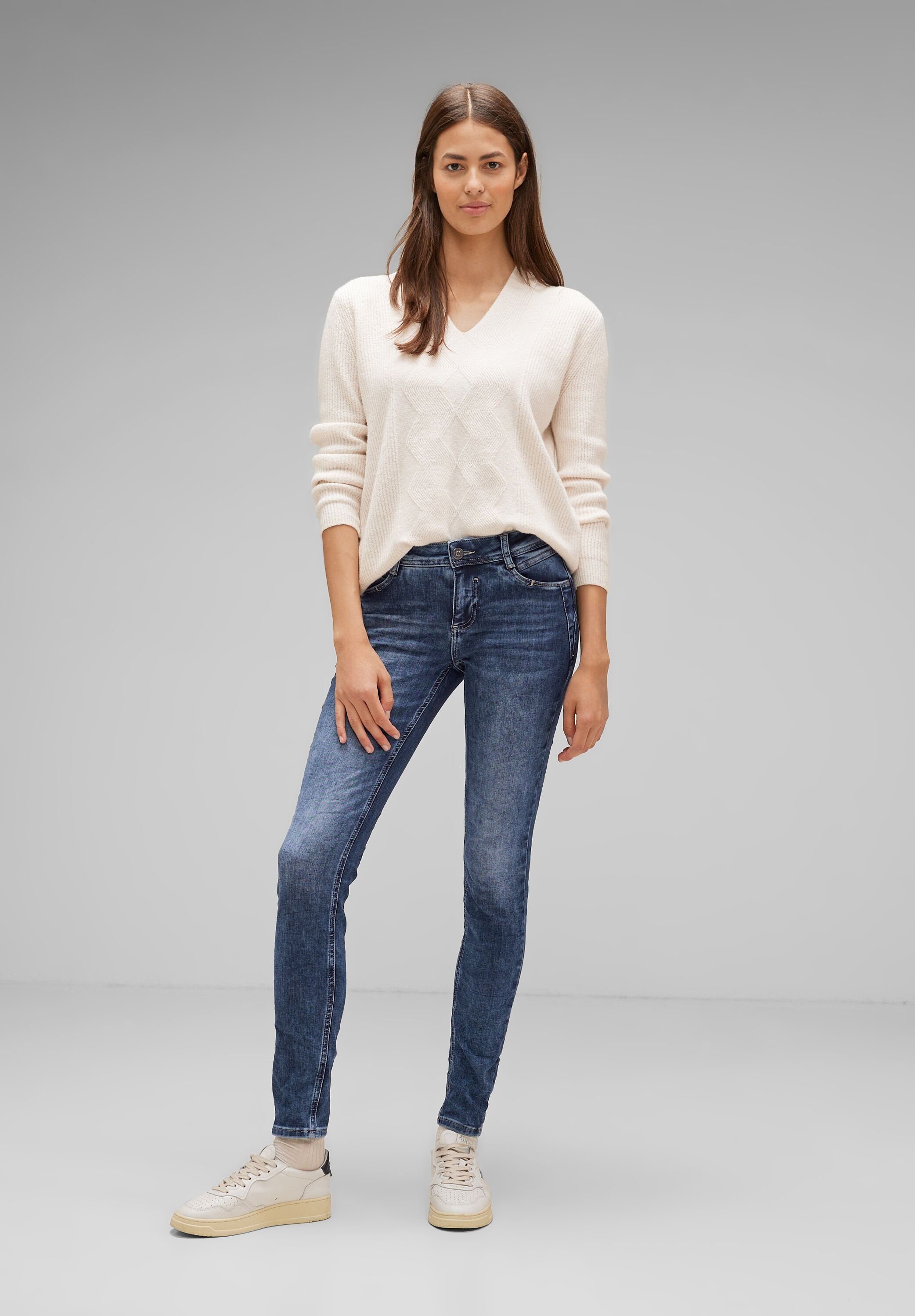 Fit Slim-fit-Jeans ONE Vorhanden in Indigo Street Slim Netw Nicht Jeans Brilliant STREET One (1-tlg)