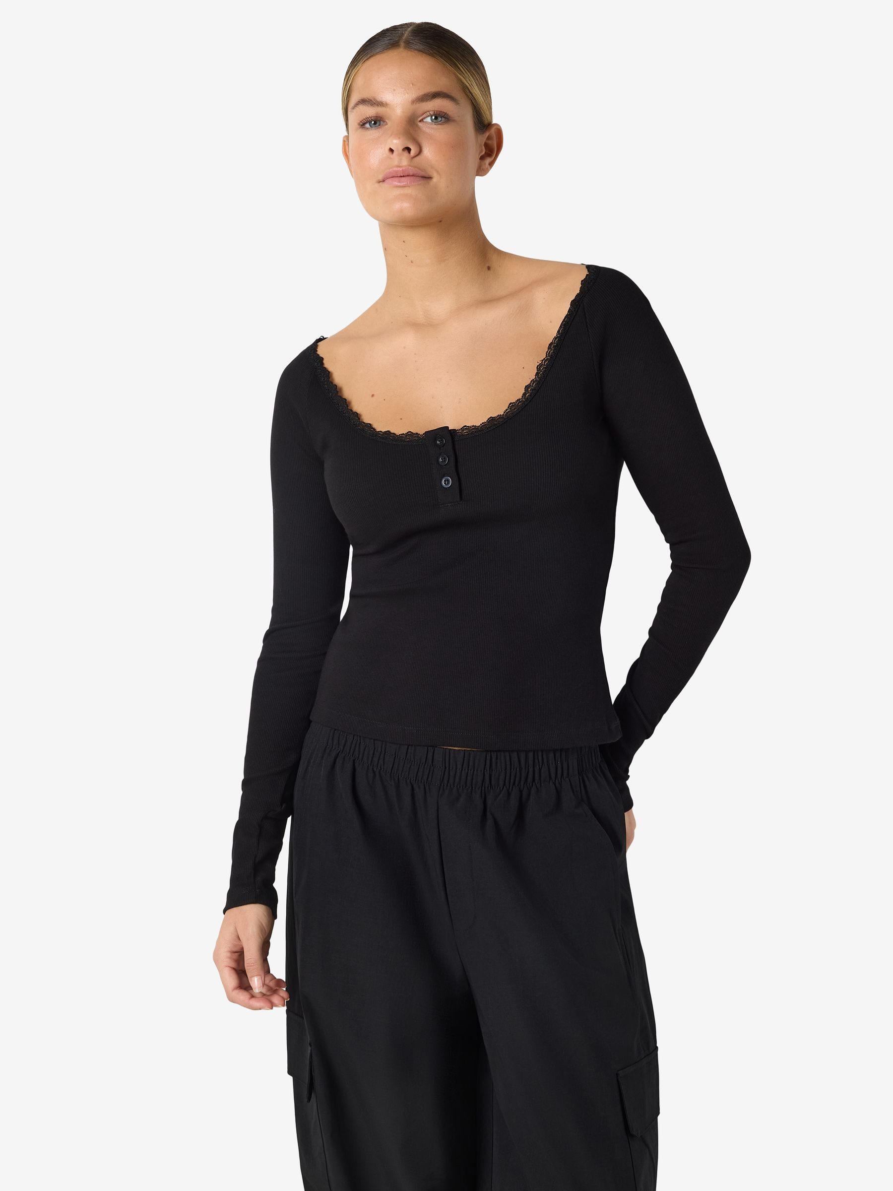 Noisy may T-Shirt Tiefer Rundhals Spitze Knopfleiste Rippstruktur Komfort für Damen (1-tlg) Baumwolle Slim Fit Rundhals Langarm Einfarbig atmungsaktiv