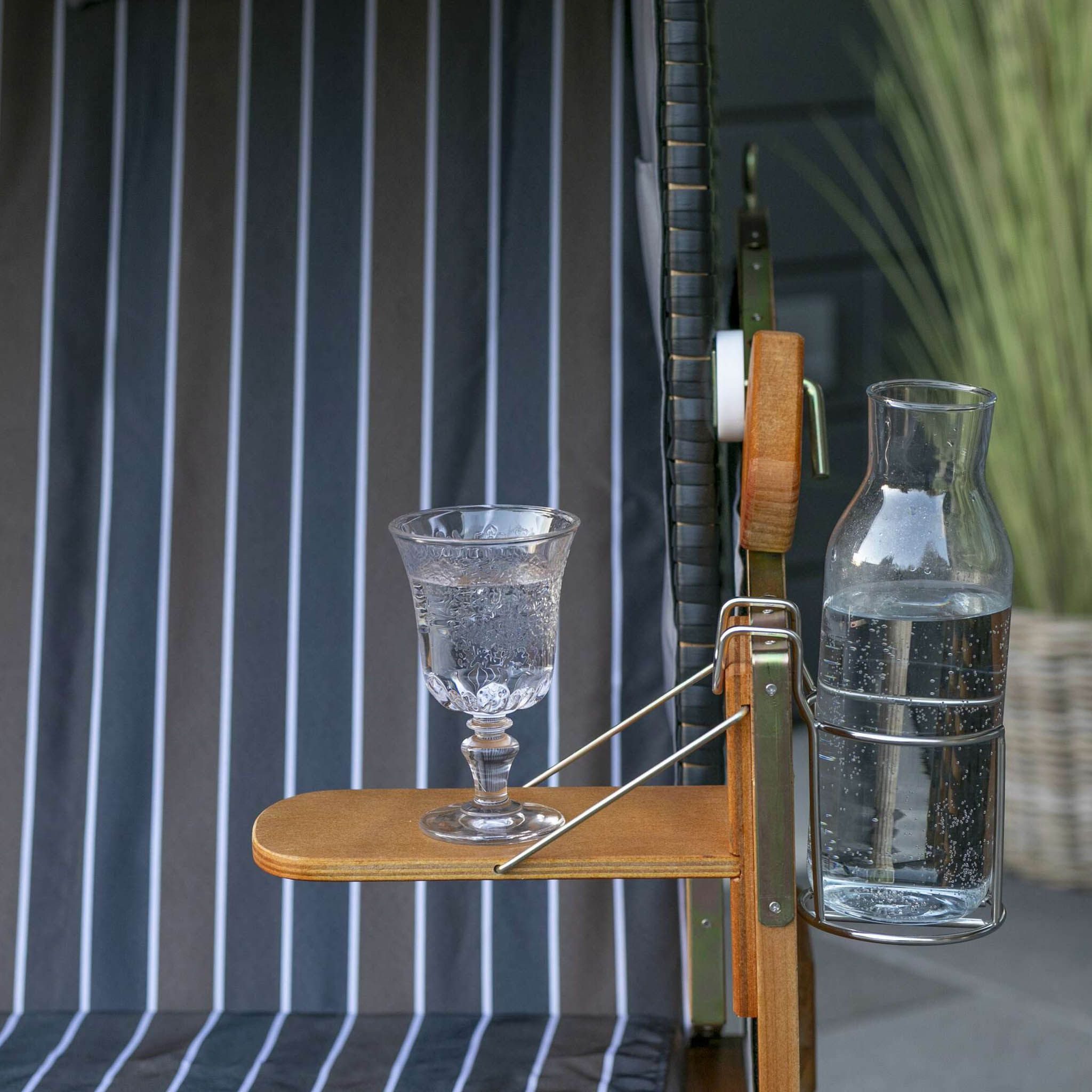 bene living Strandkorb Glas- / Becherhalter für Strandkörbe, BxTxH: 10x14x13 cm, geeignet für Strandkörbe mit einer Seitenwandstärke von max. 3,5 cm, (1-tlg., Strandkorb-Zubehör), Edelstahl - 10 cm Innendurchmesser