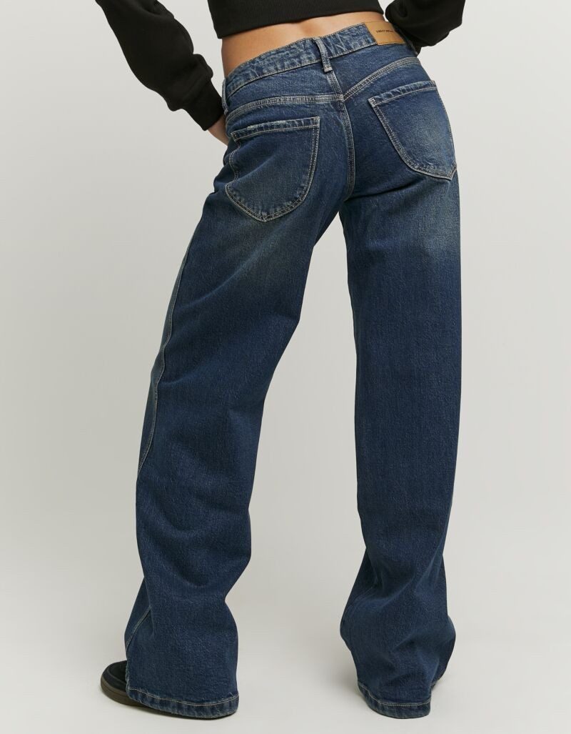 Tally Weijl Low-rise-Jeans SPADEPALLAS Baumwollmischung, Low-Waist mit geradem Beinverlauf und Strass-Anhänge