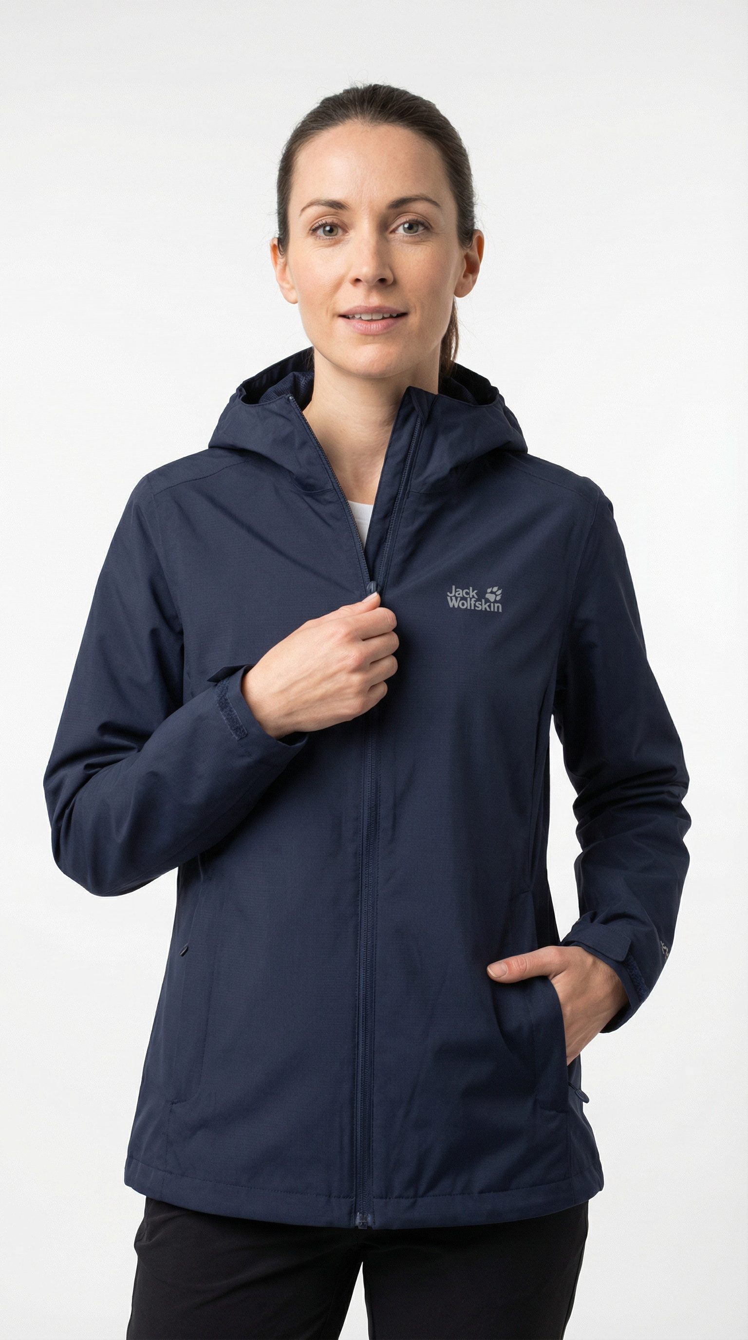 Jack Wolfskin Regenjacke OUTROVERT 2L JKT W mit Kapuze, wasserdicht, atmungsaktiv