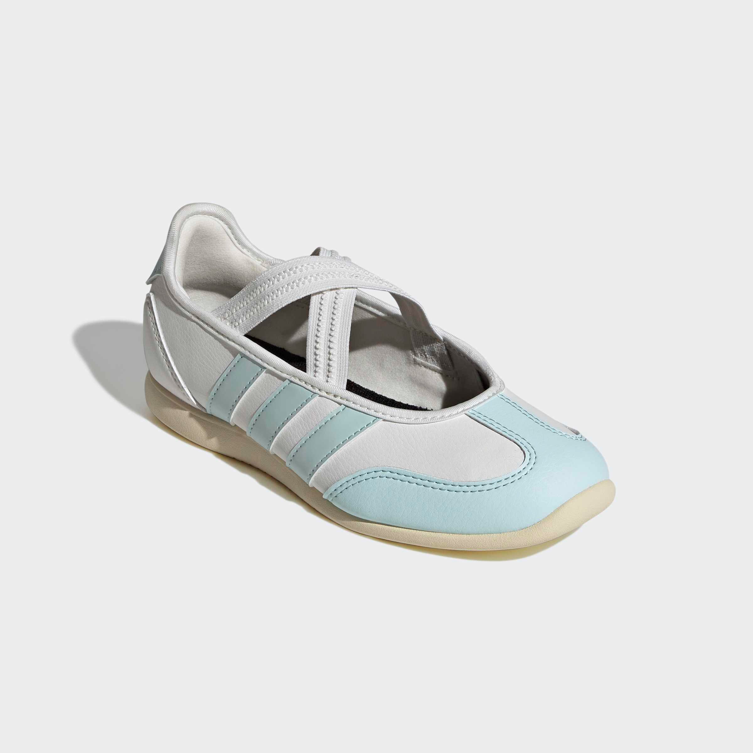 adidas Sportswear BARREDA MARY JANE KIDS Sneaker Ballerinas (für Kinder & Jugendliche) Design auf den Spuren des adidas Samba Mary Jane