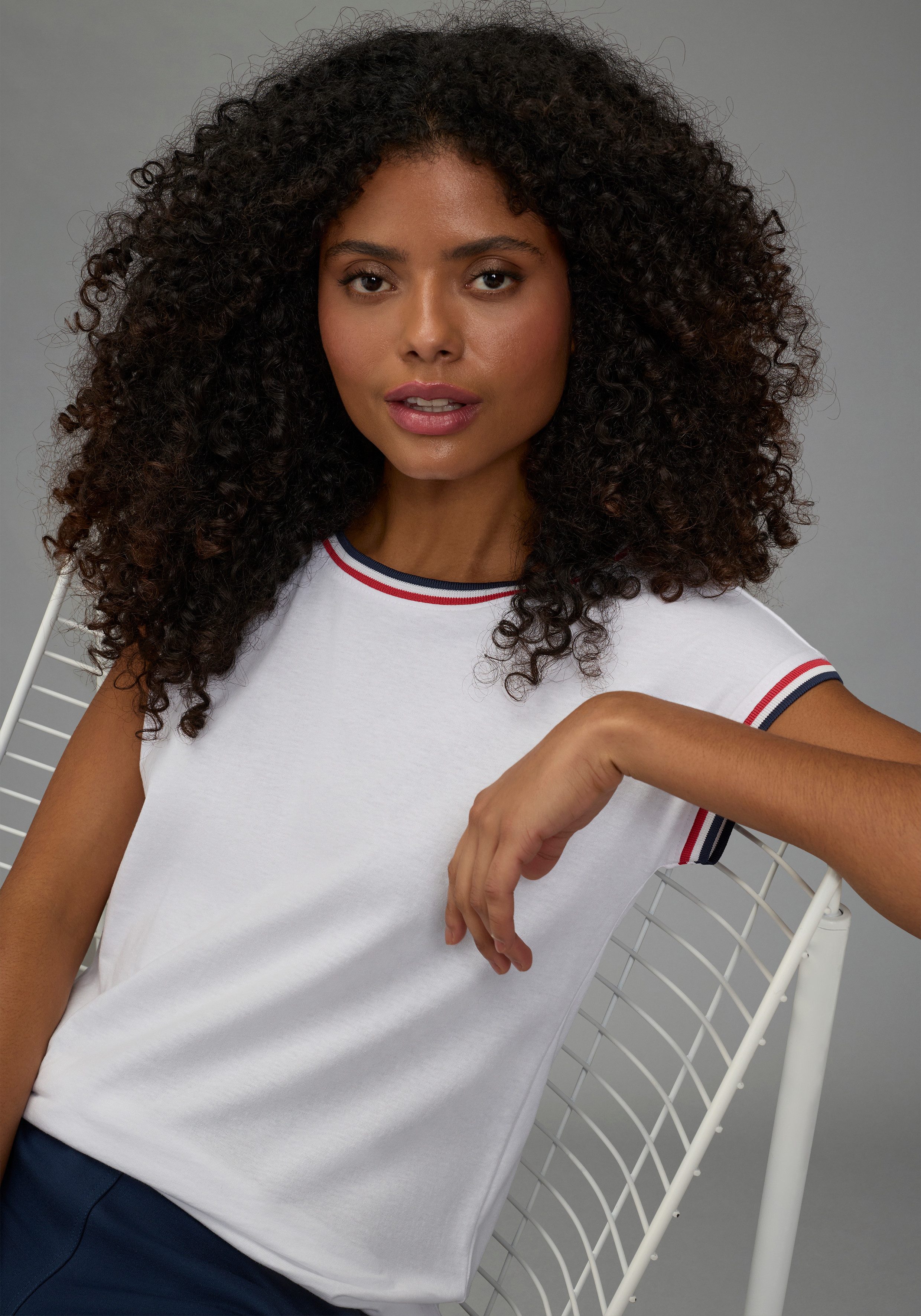 AJC Rundhalsshirt (2er-Pack) gestreift mit Stickerei und einfarbig mit sportlicher Blende