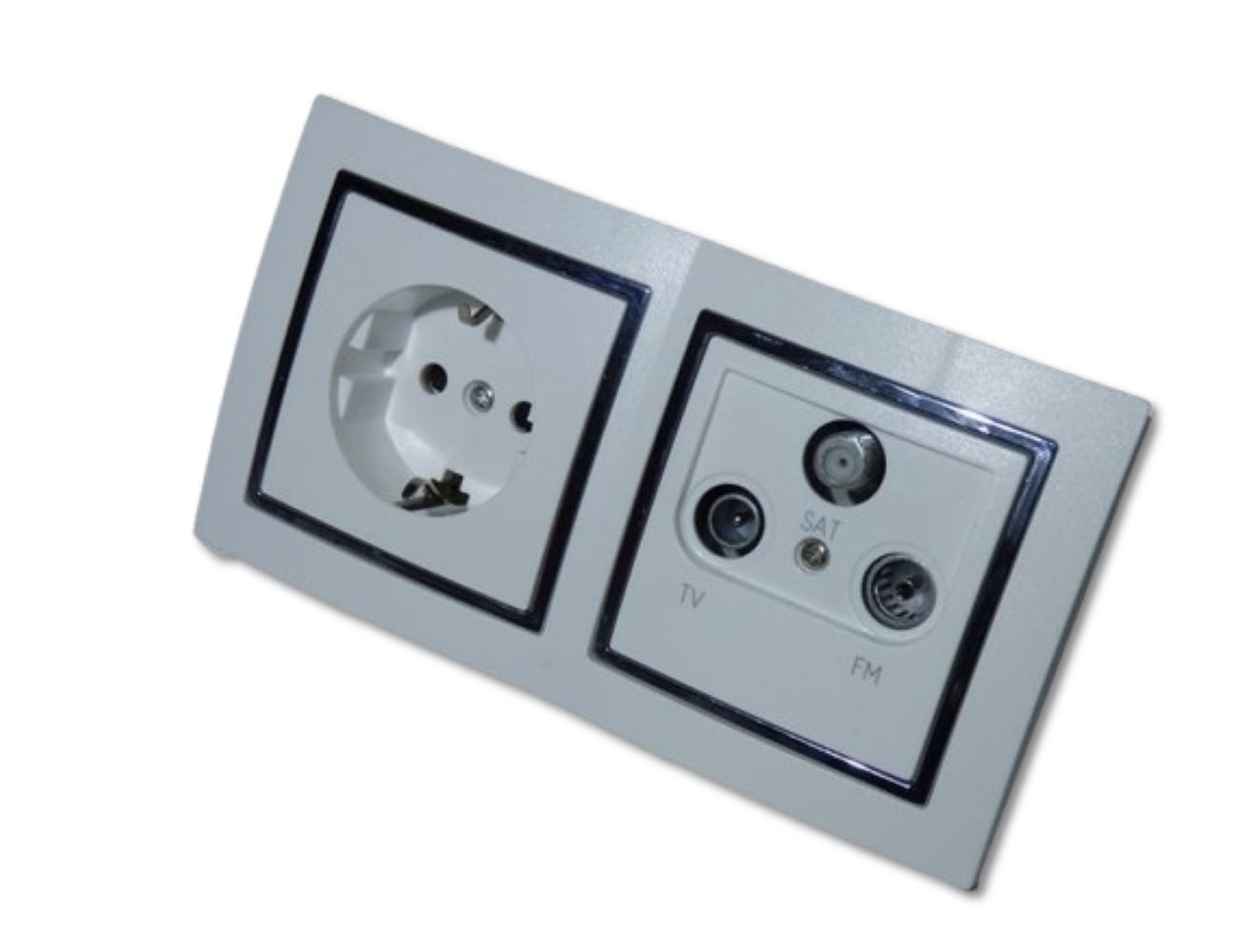 Lichtideen Schalter 9495 Levina S 2-er 1xSchuko 1x Antennen Dose silberner Rand (Taster, Schalter, Anennendose, Steckdose mit USB lieferbar)