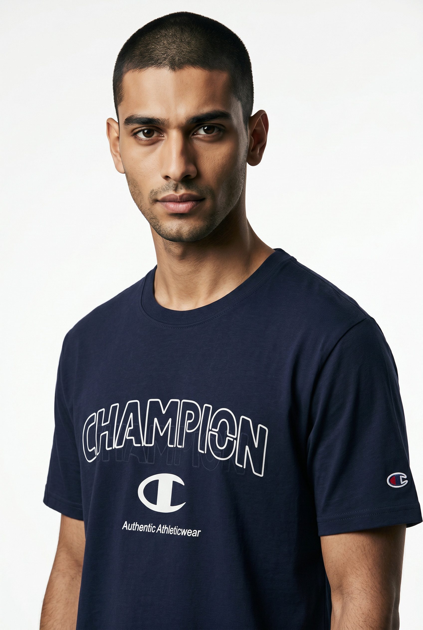 Champion T-Shirt Graphic Tee Kurzarm, mit Rundhalsausschnitt, ohne Verschluss, aus Baumwolle
