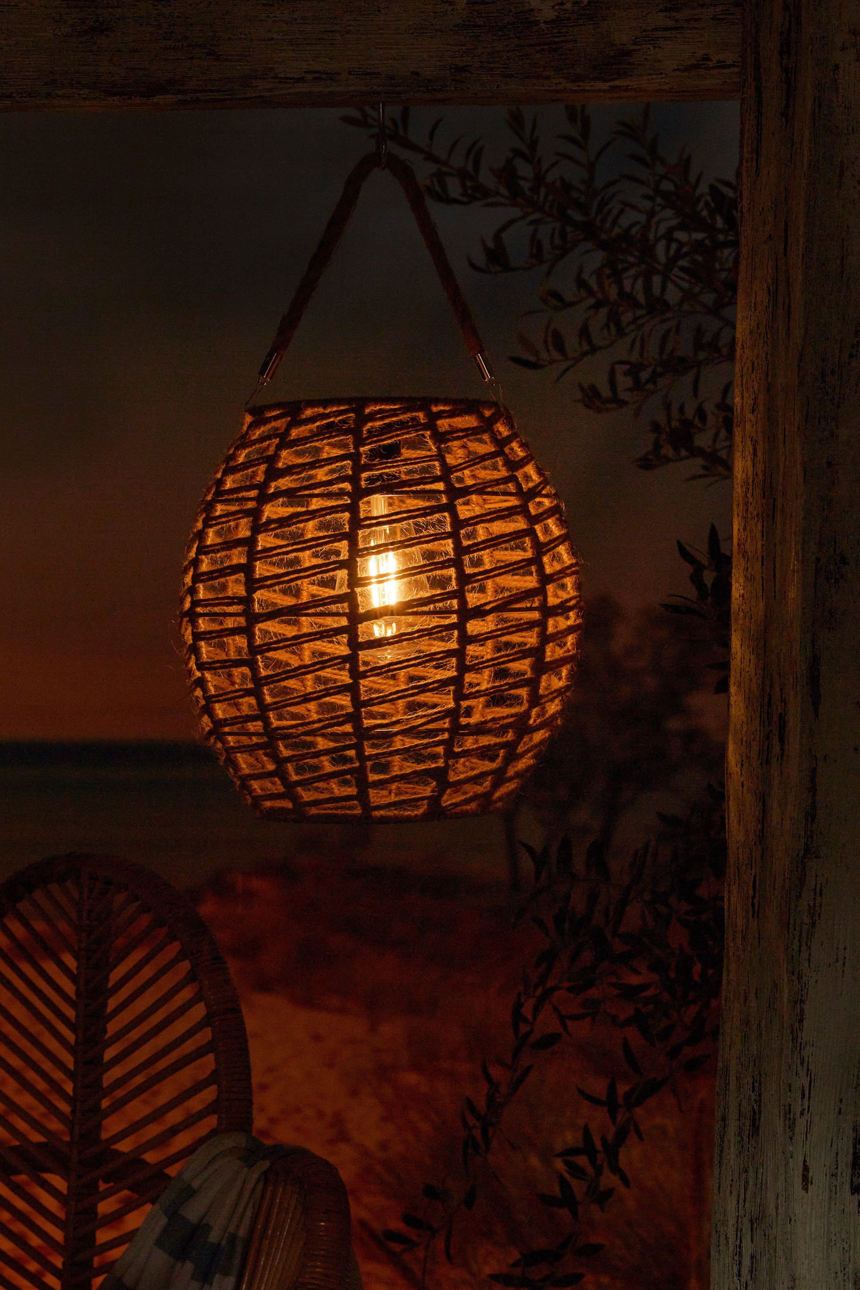 Luxform Außen-Tischleuchte Solar-Tischlampe - Tortoli - LED - 15 Lumen, LED fest integriert, Solarbetrieben