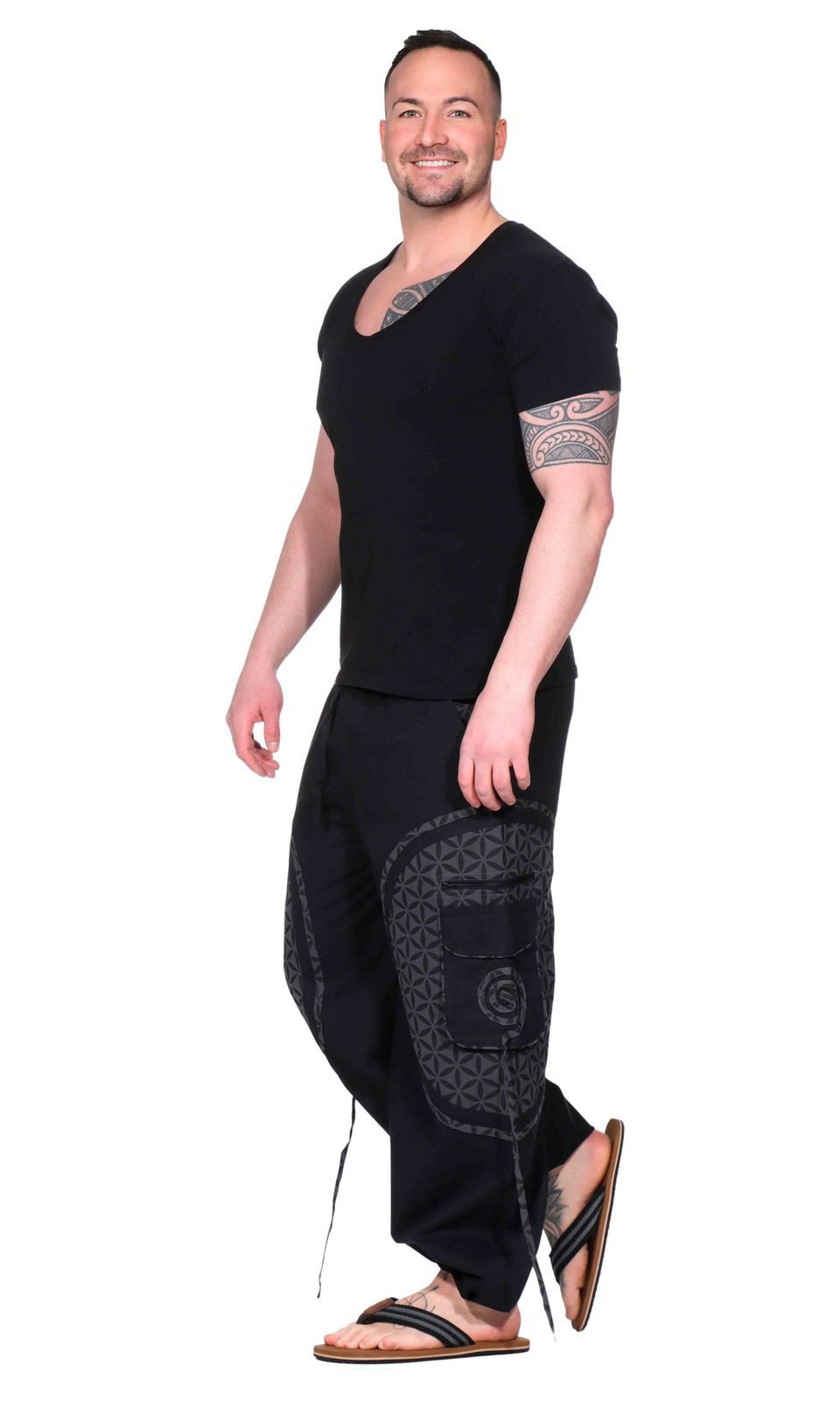 KUNST UND MAGIE Haremshose KUNST&MAGIE trendige Baggyhose bunte Lebensblume Hippiehose Cargo Hose