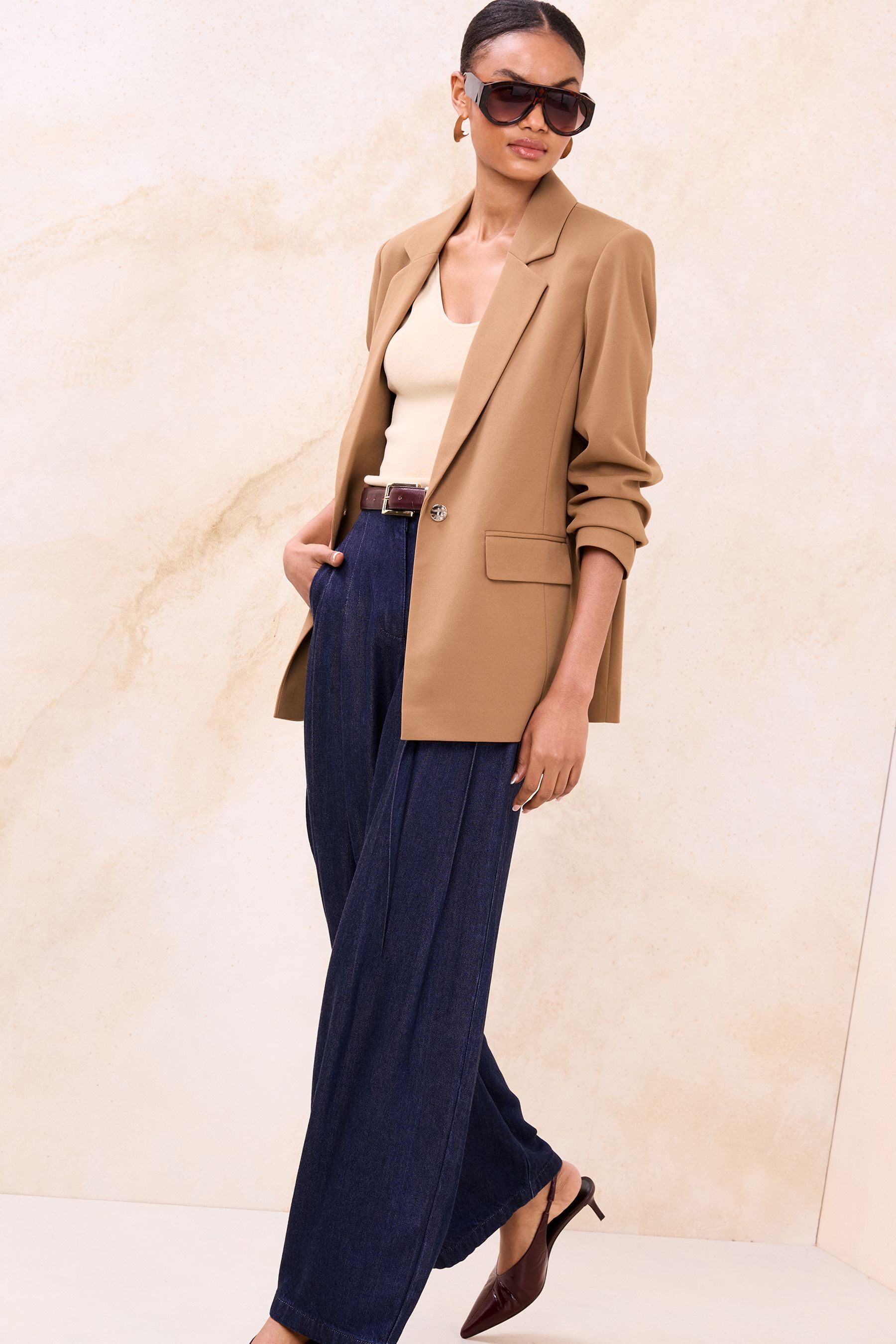 LIPSY Jackenblazer Lipsy Relaxed Fit Blazer, Kurzgröße (1-tlg)