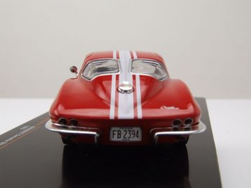 ixo Models Modellauto Chevrolet Corvette Stingray C2 1963 rot weiß Modellauto 1:43 ixo model, Maßstab 1:43