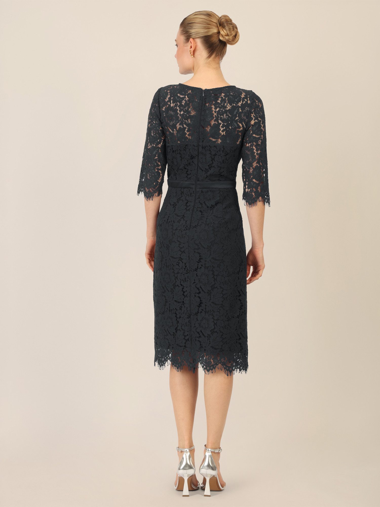 Apart Abendkleid mit Schleifen-Gürtel günstig online kaufen