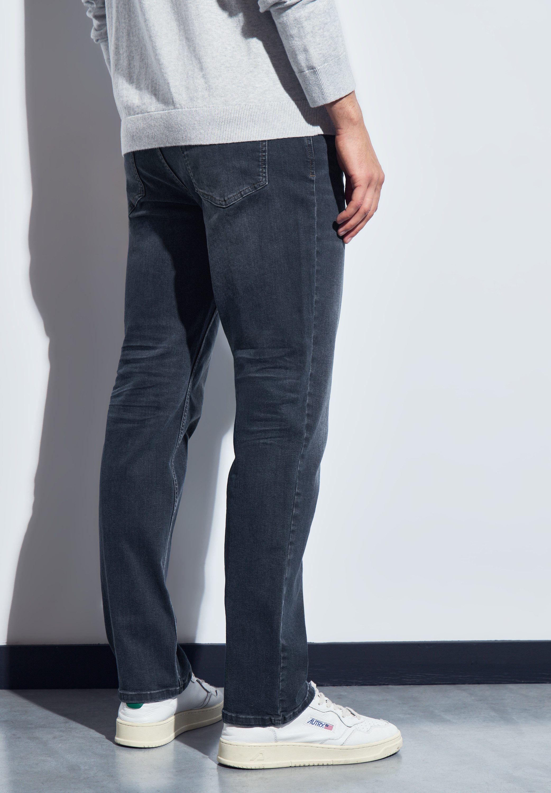 STREET ONE MEN Regular-fit-Jeans aus Baumwolle mit Stretchanteil