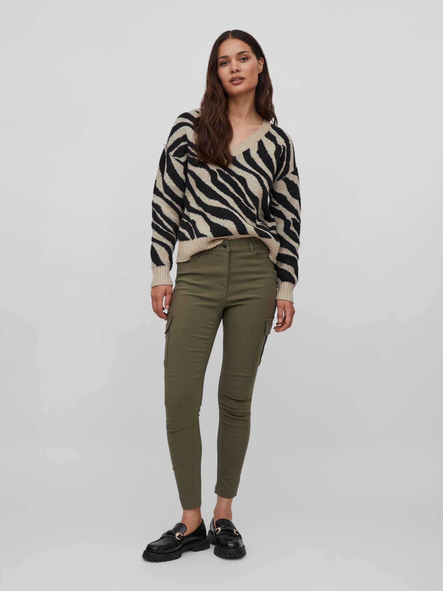 Vila Strickpullover Kuscheliger Strickpullover Jacquard Zebra Animal Muster VIRIL FEAMI VIRIL FEAMI MIX V-NECK L/S KNIT TOP-NOOS
